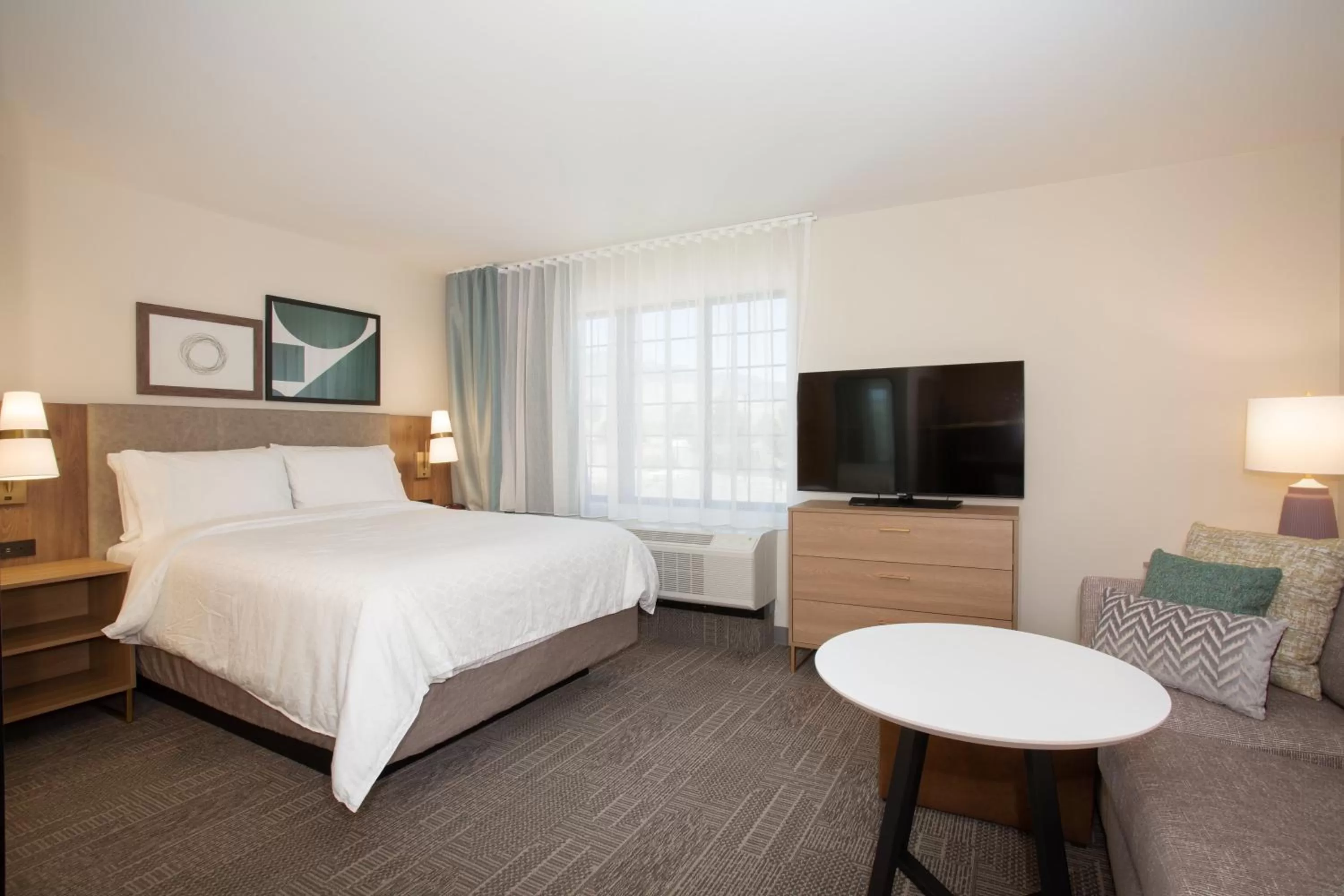 Photo of the whole room, Bed in Staybridge Suites - Carson City - Tahoe Area by IHG