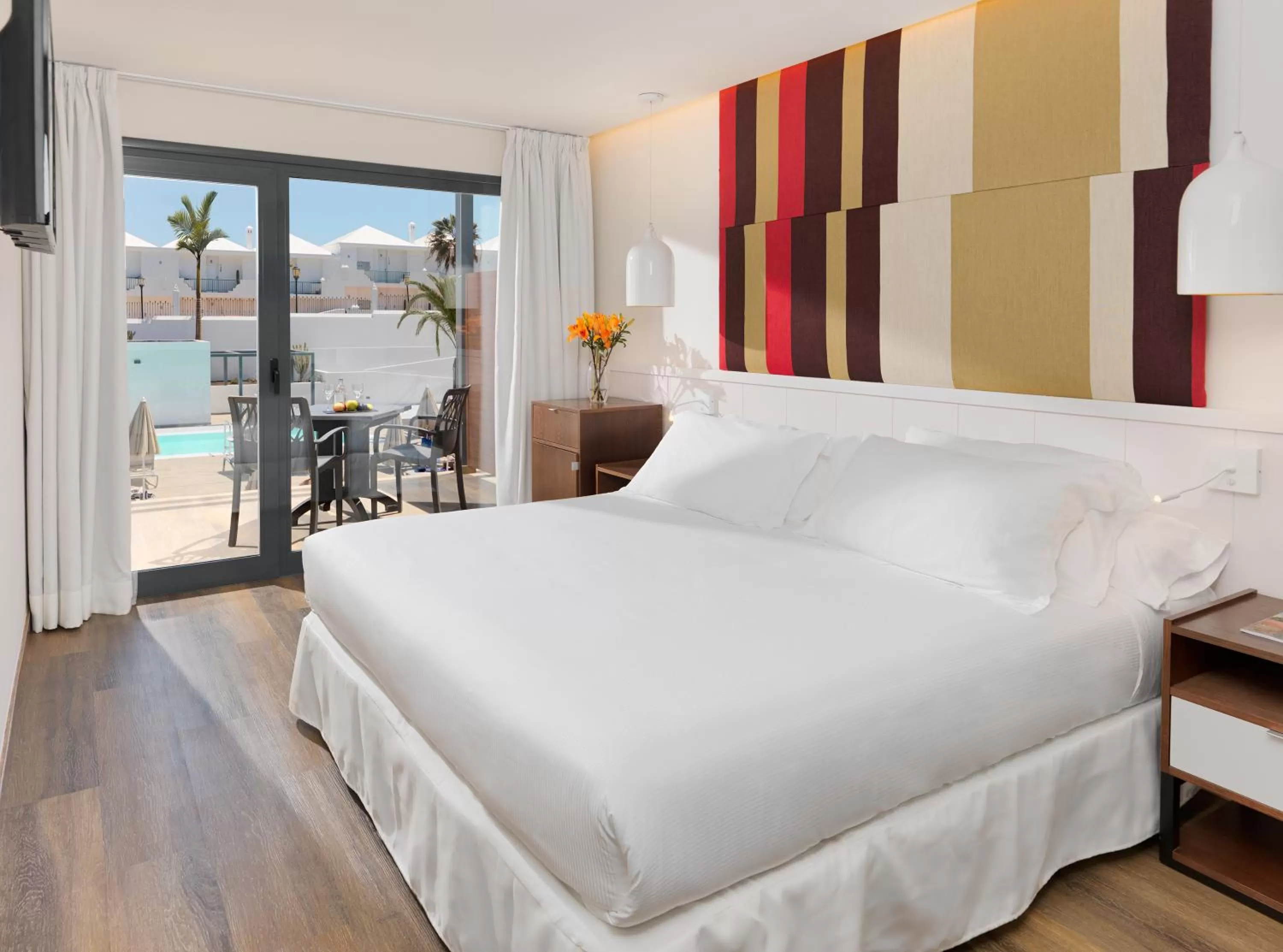 Bedroom, Bed in H10 Ocean Dreams Hotel Boutique - Adults Only