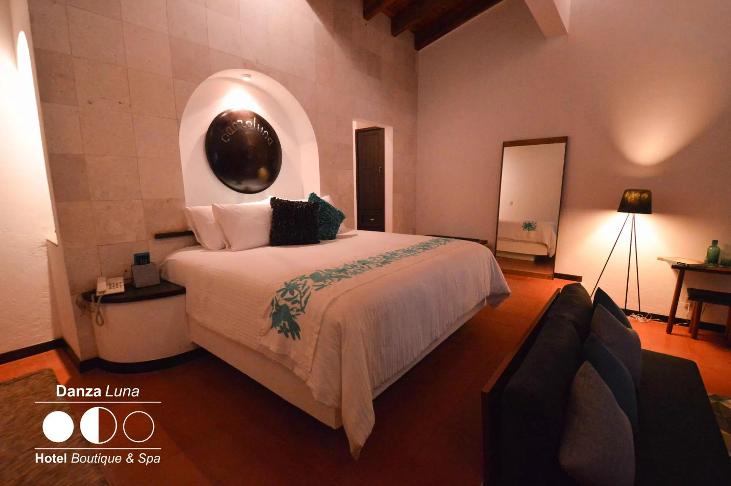 Bed in Danzaluna Hotel Boutique