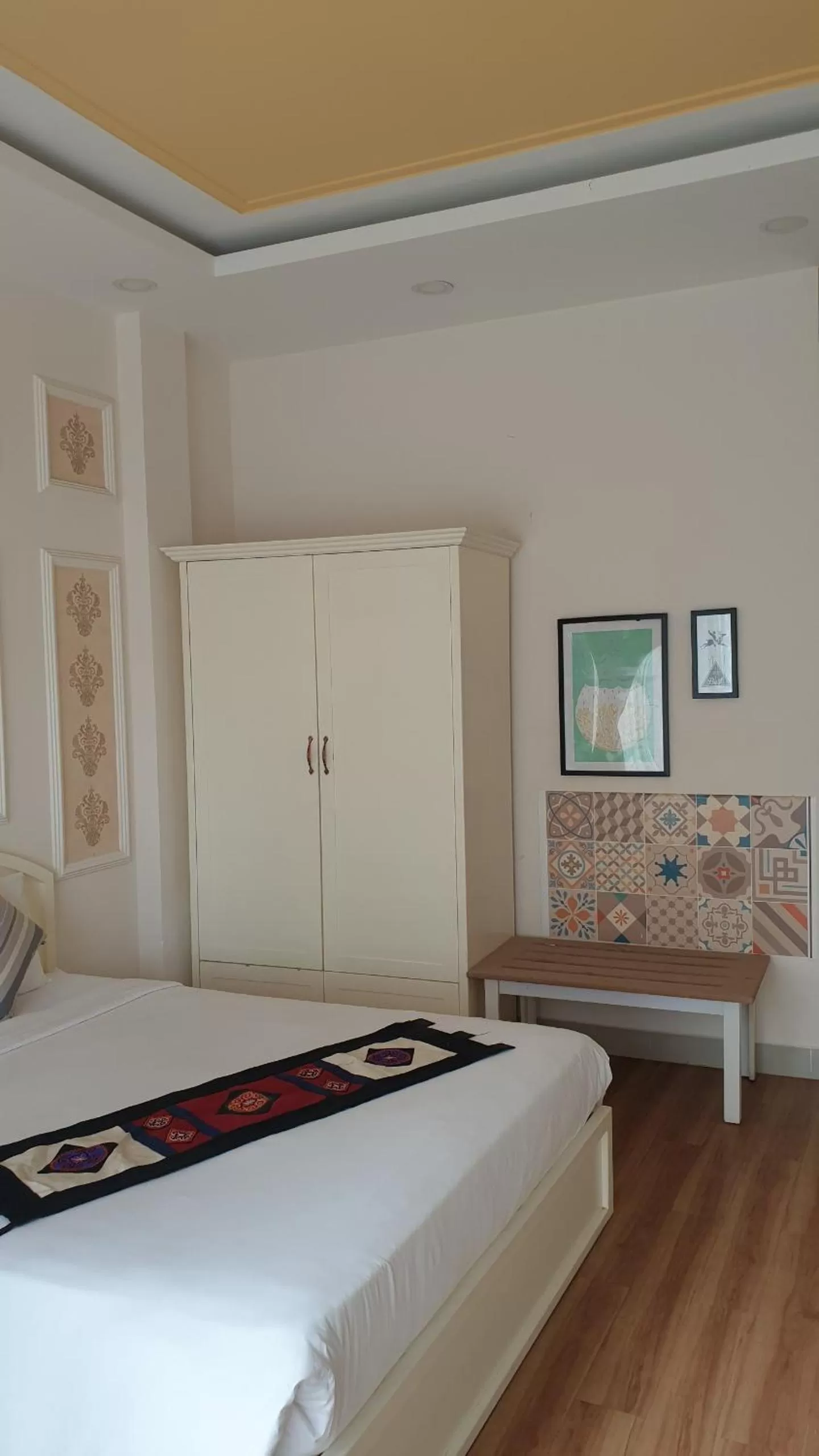 Bed in Chez Lotus Rose