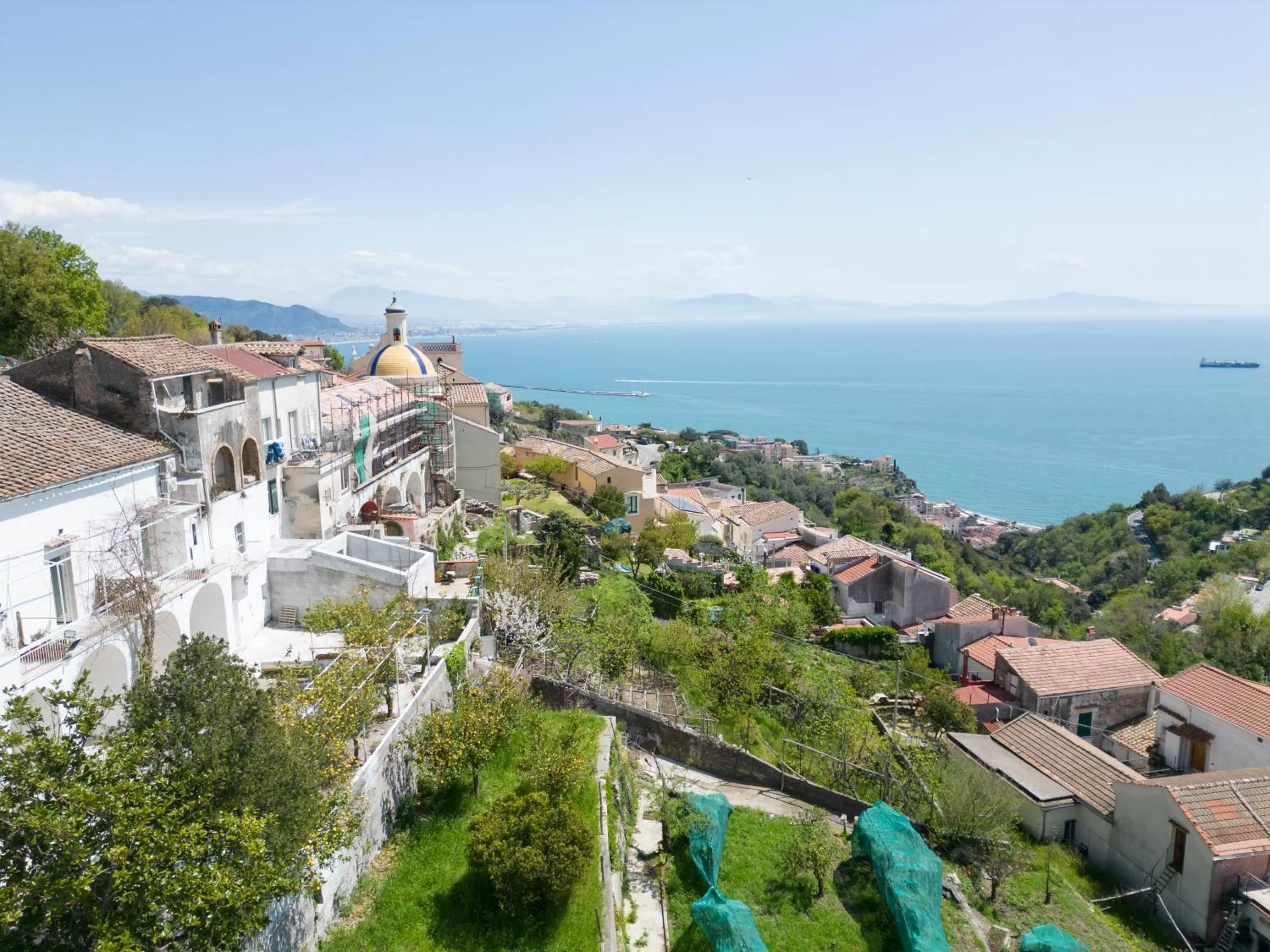 Garden, Bird's-eye View in Casa Niná