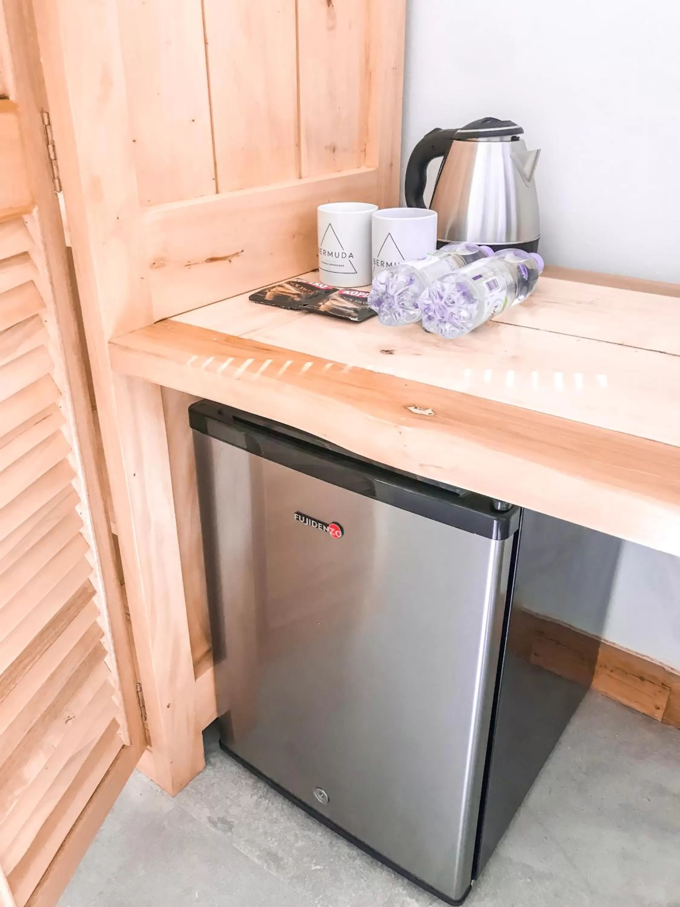 Coffee/tea facilities in Bermuda Triangle Bungalows