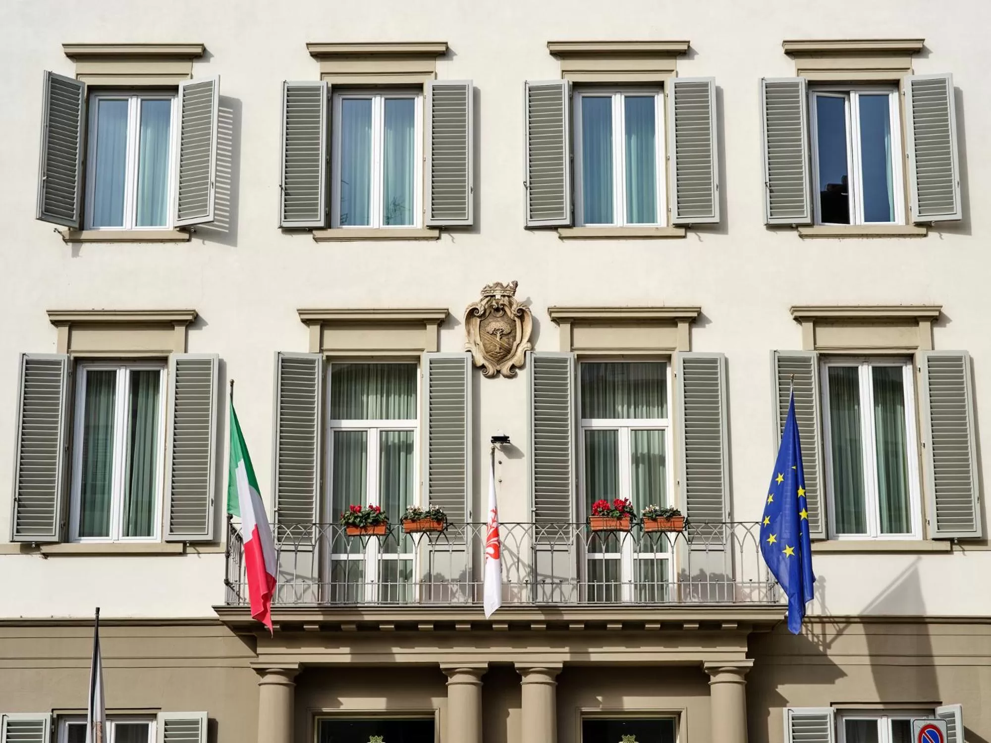 Balcony/Terrace in Hotel Executive