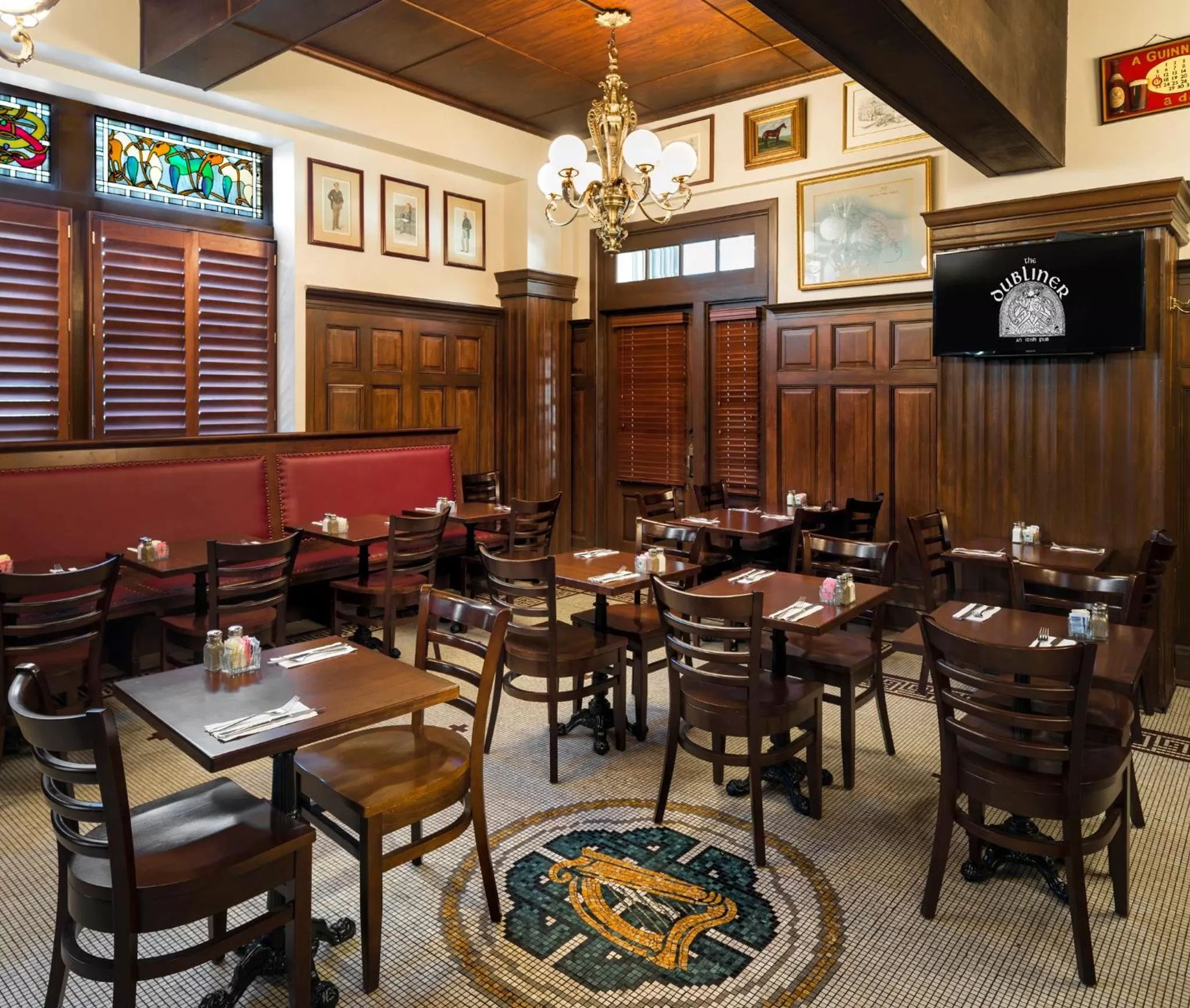 Restaurant/places to eat in Phoenix Park Hotel