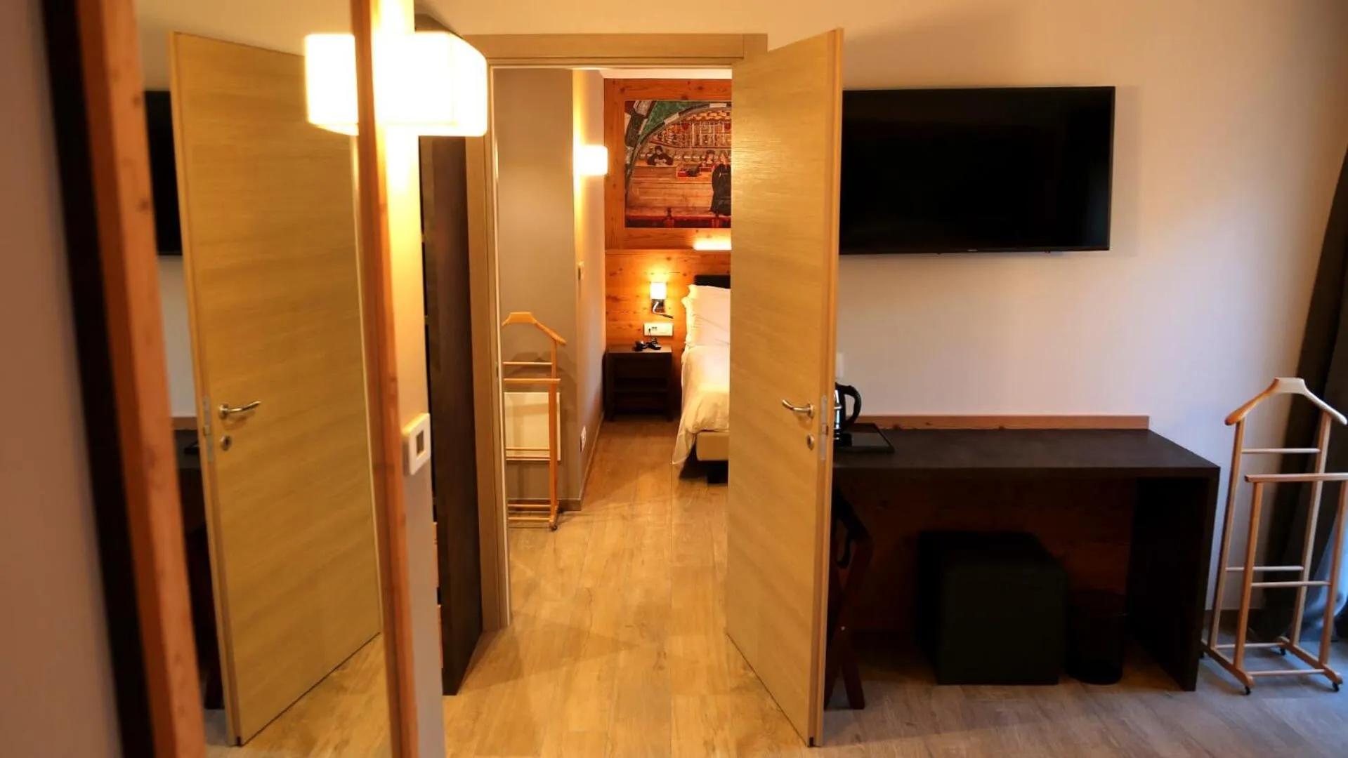 Bed in Dada Mountain Hotel