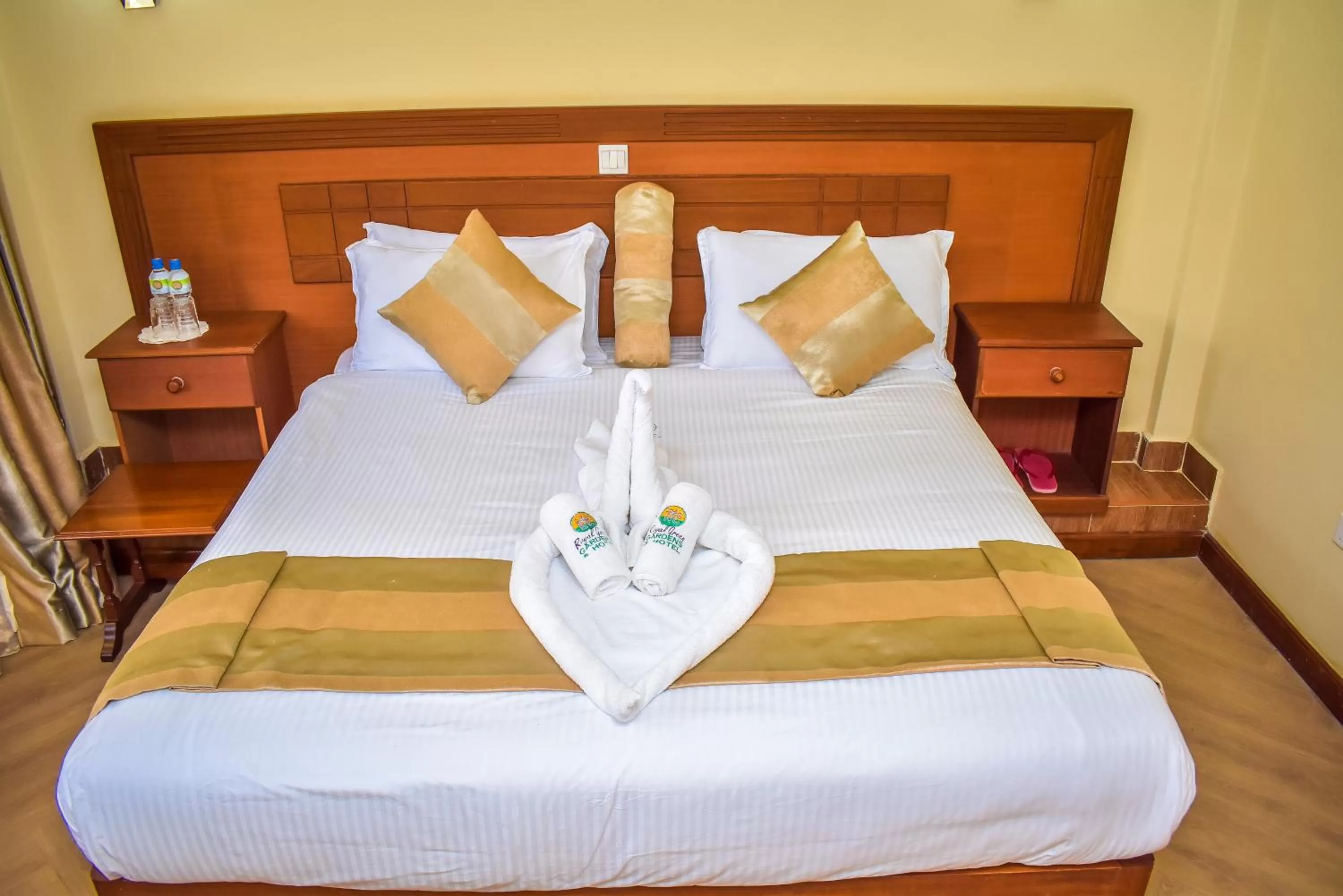 Bed in Royal Green Gardens Resort