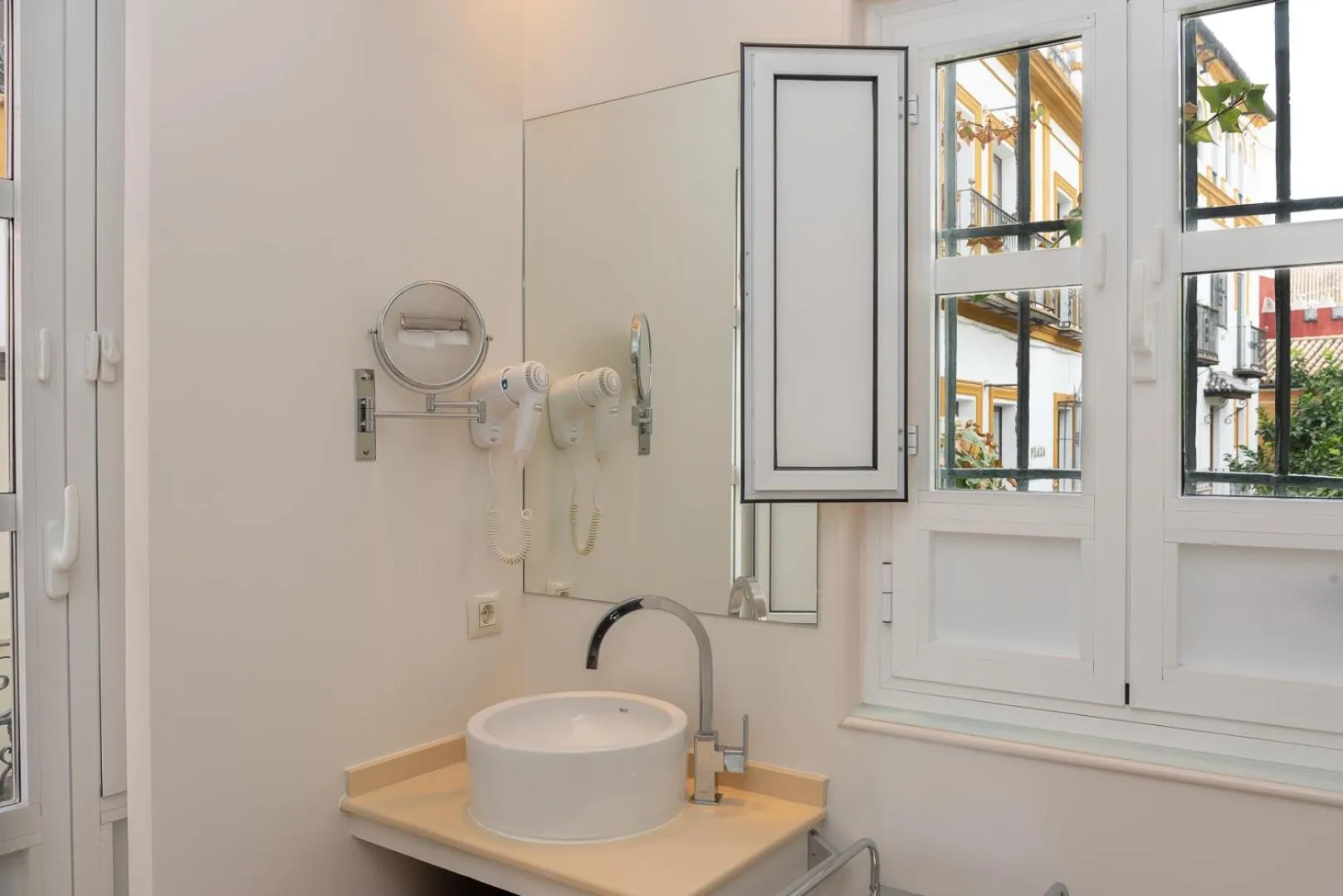 Bathroom in Hotel Boutique Elvira Plaza