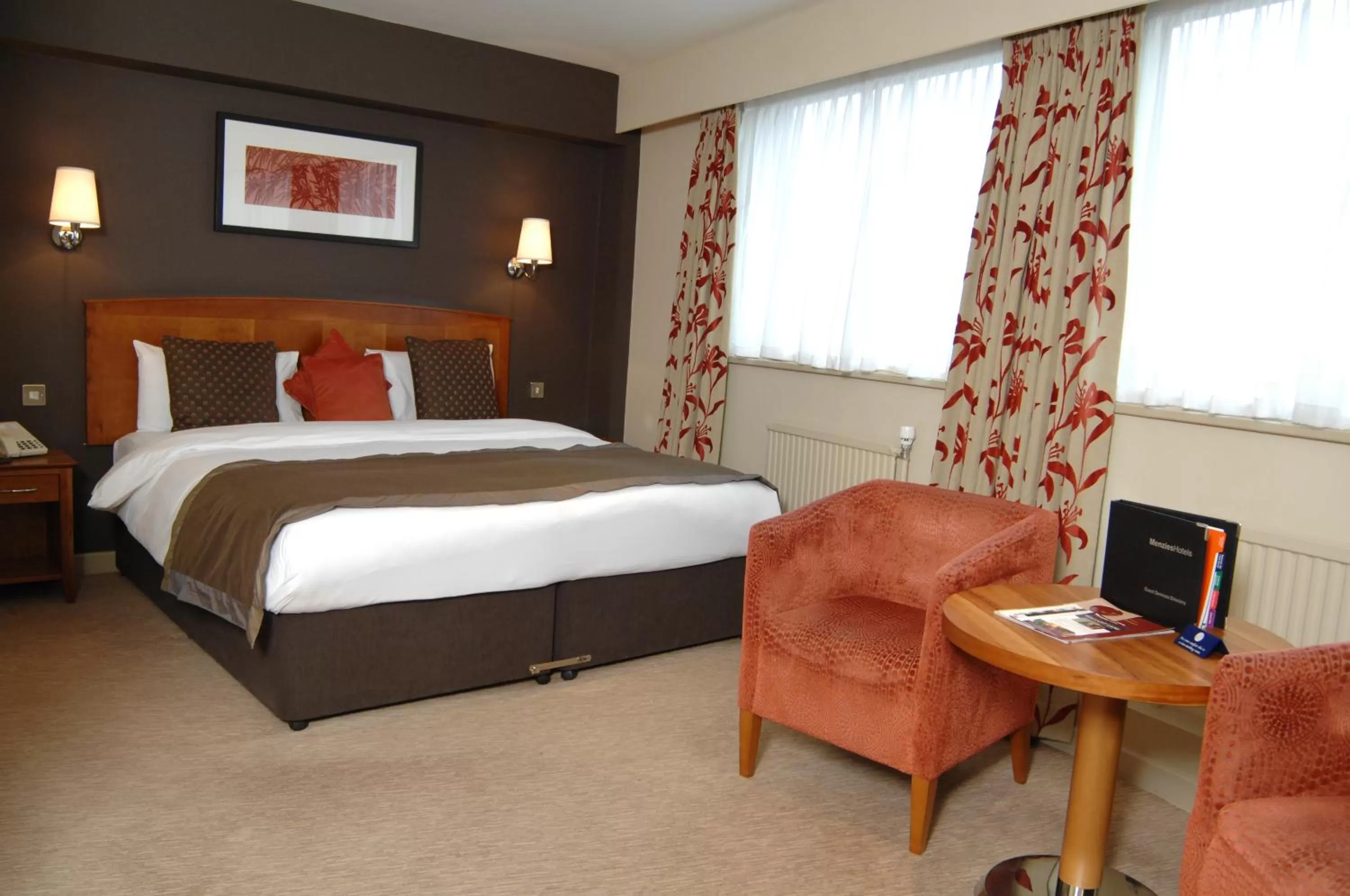 Bed in Birmingham Strathallan Hotel, BW Signature Collection