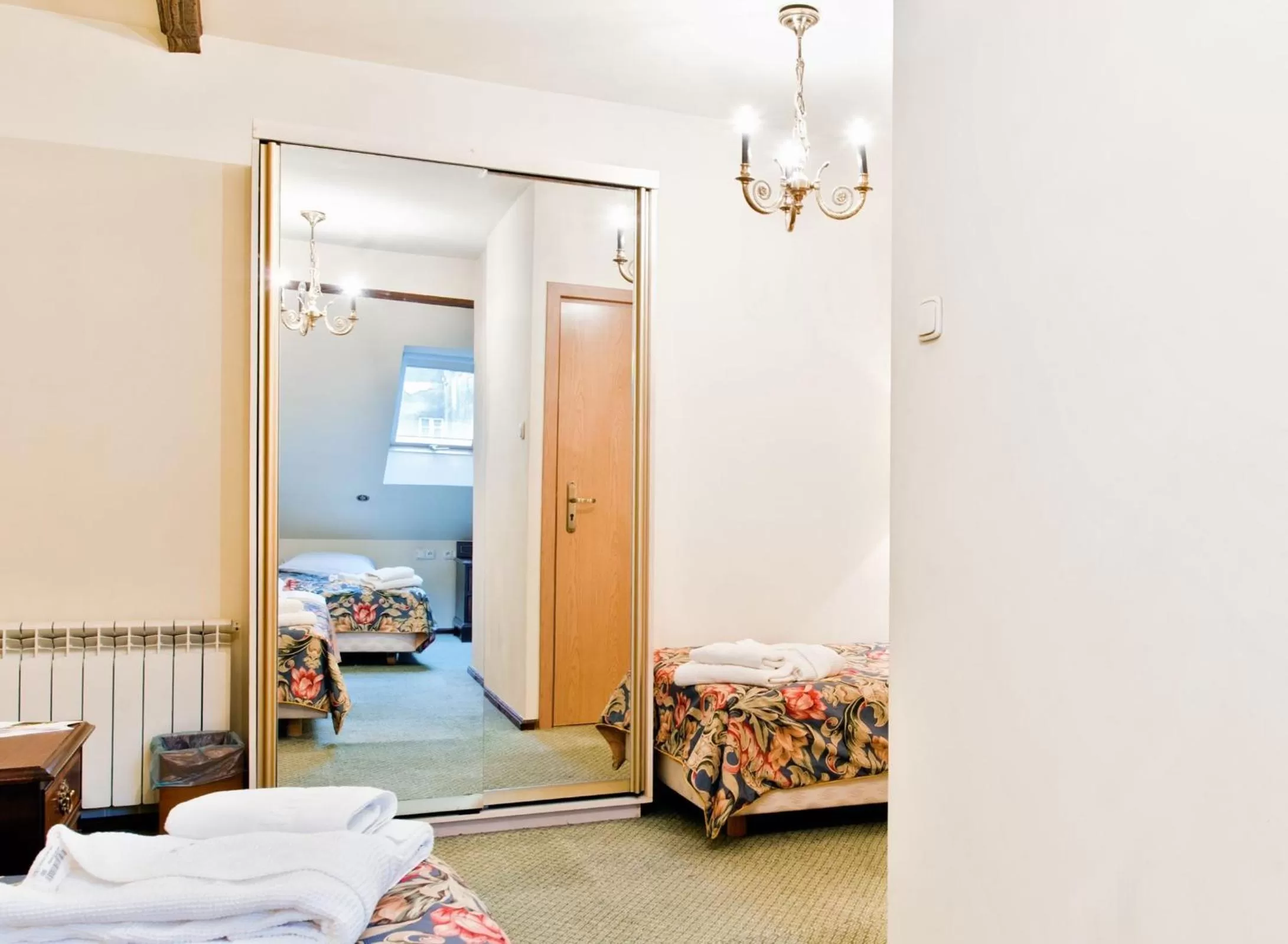 Photo of the whole room, Bed in Miodosytnia Aparthotel