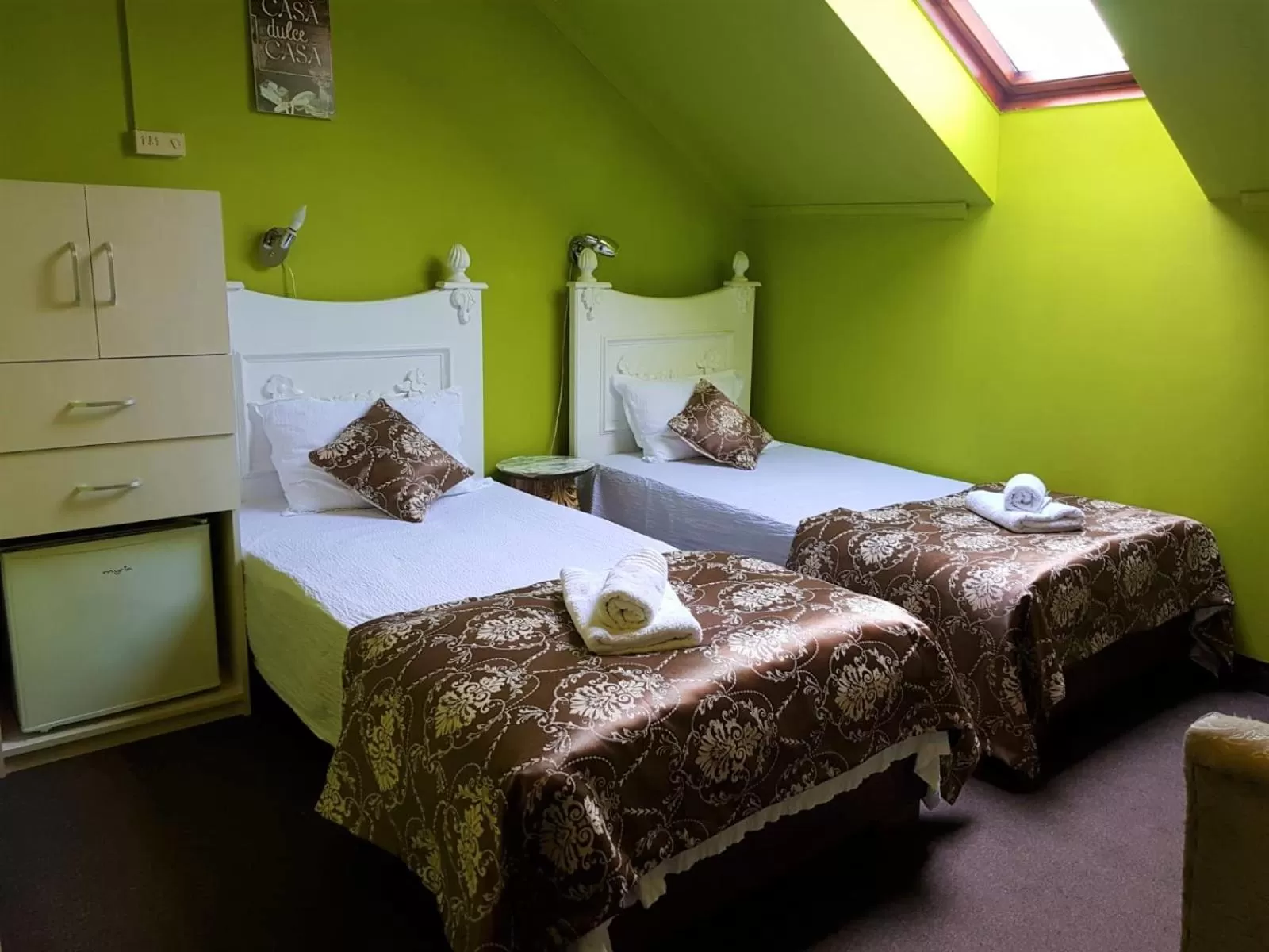 Bedroom, Bed in Hotel Darosy