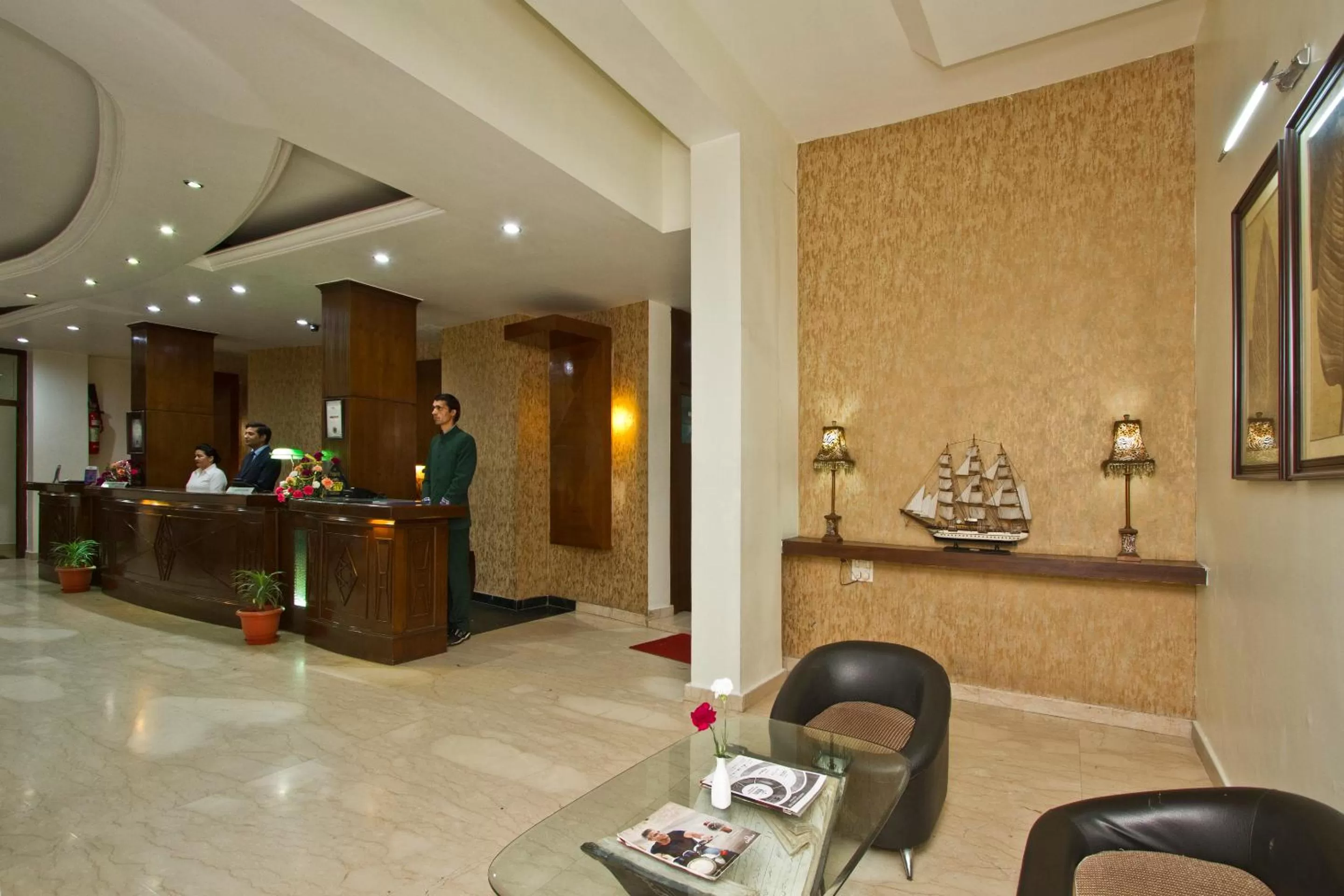 Lobby or reception in Hotel Broadways Inn