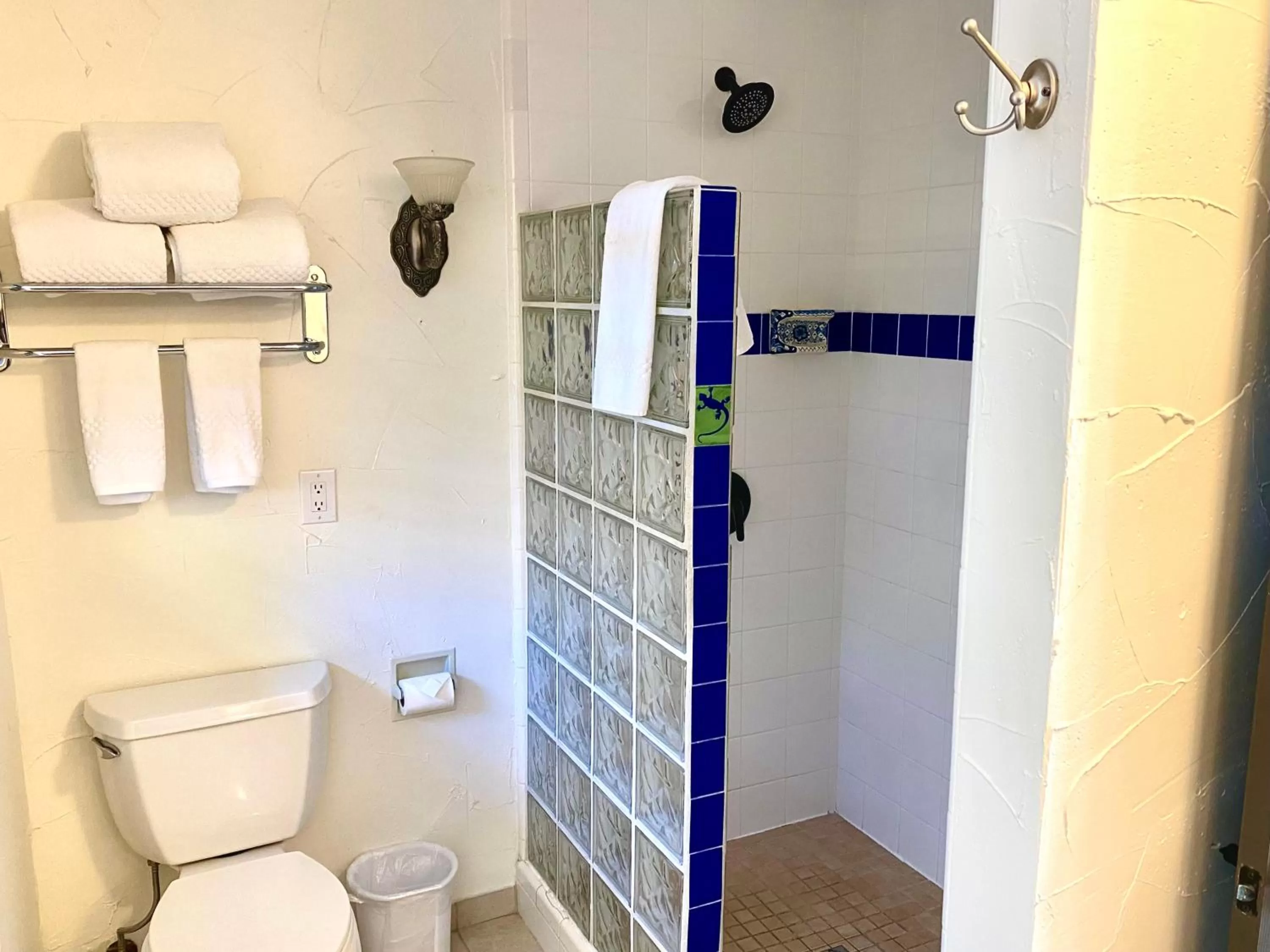 Shower in Old Ranch Inn - Adults Only 21 & Up