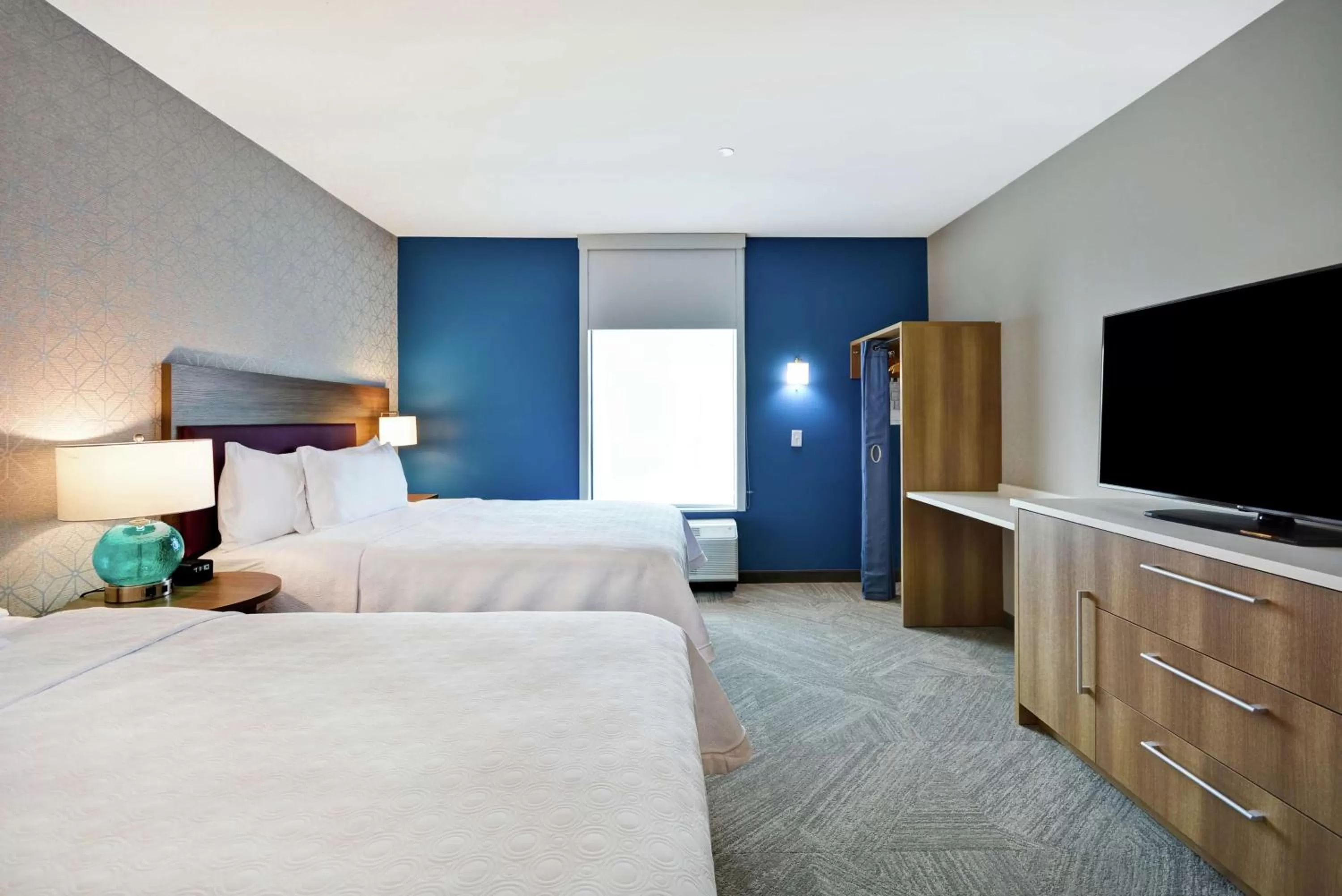 Bedroom, Bed in Home2 Suites Plano Legacy West