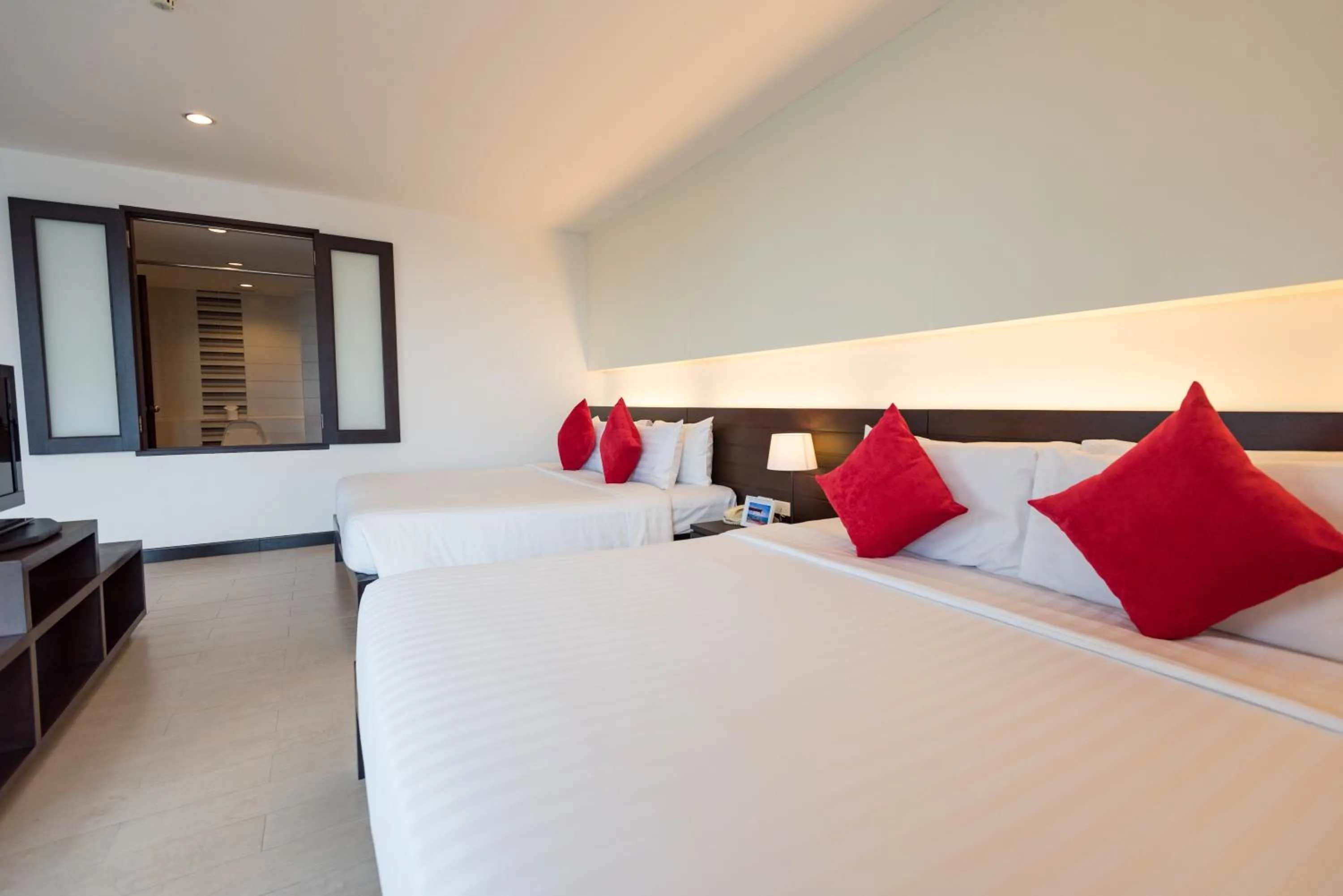 Bed in Hotel J Pattaya