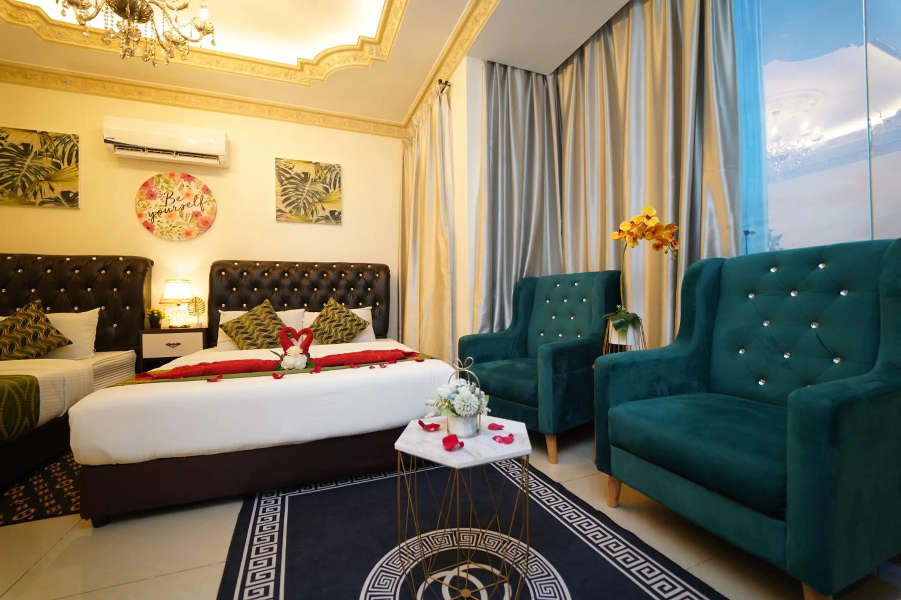 Bed in Ghazrin's Classic Hotel JB