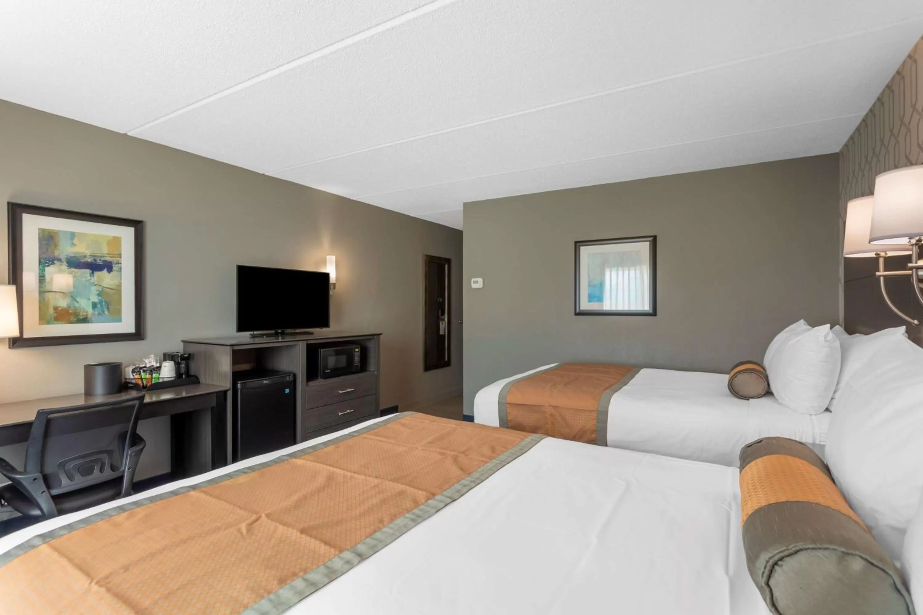 Bedroom, Bed in Best Western Plus Bowling Green