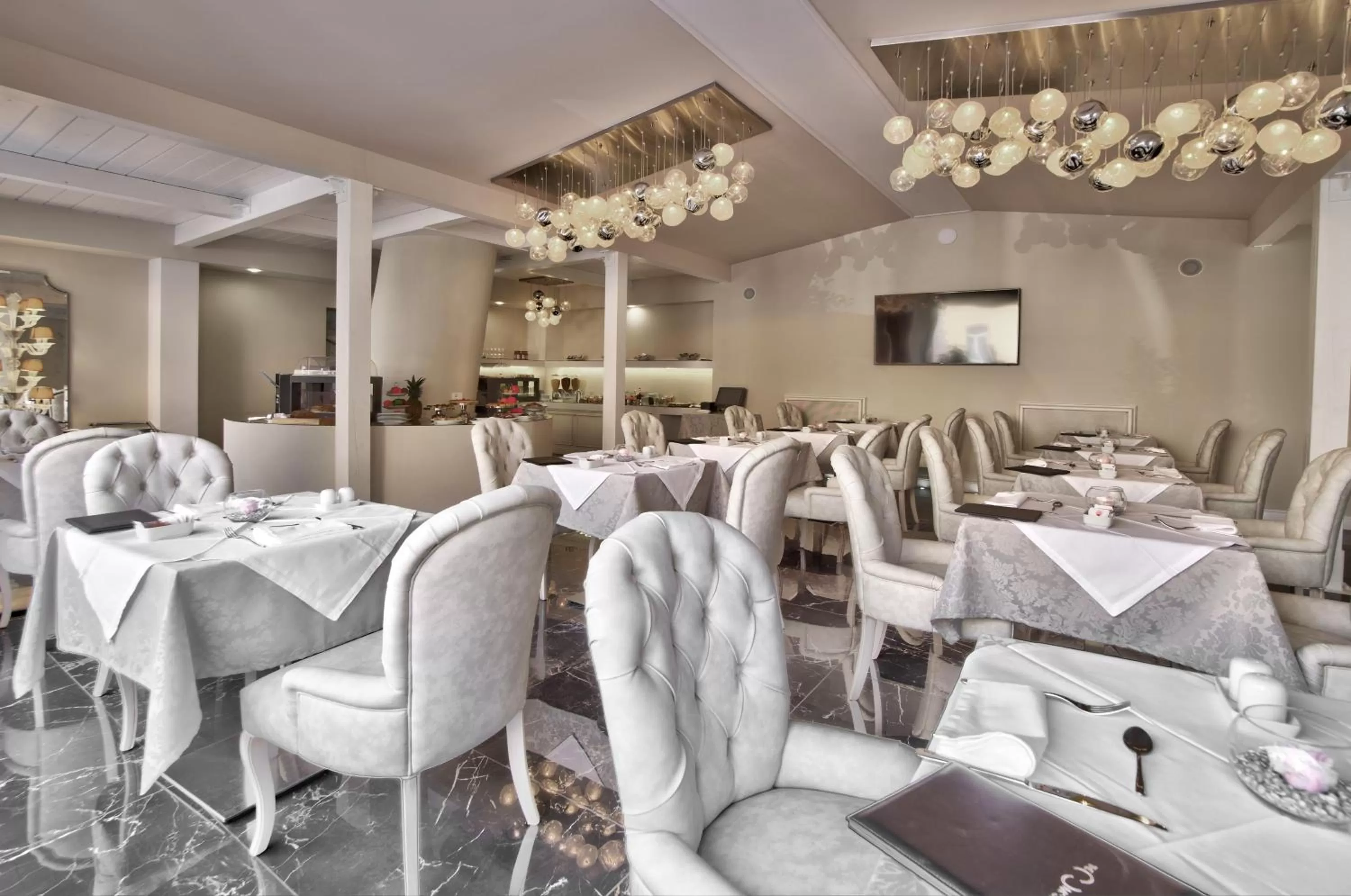 Breakfast in The Moon Boutique Hotel & Spa