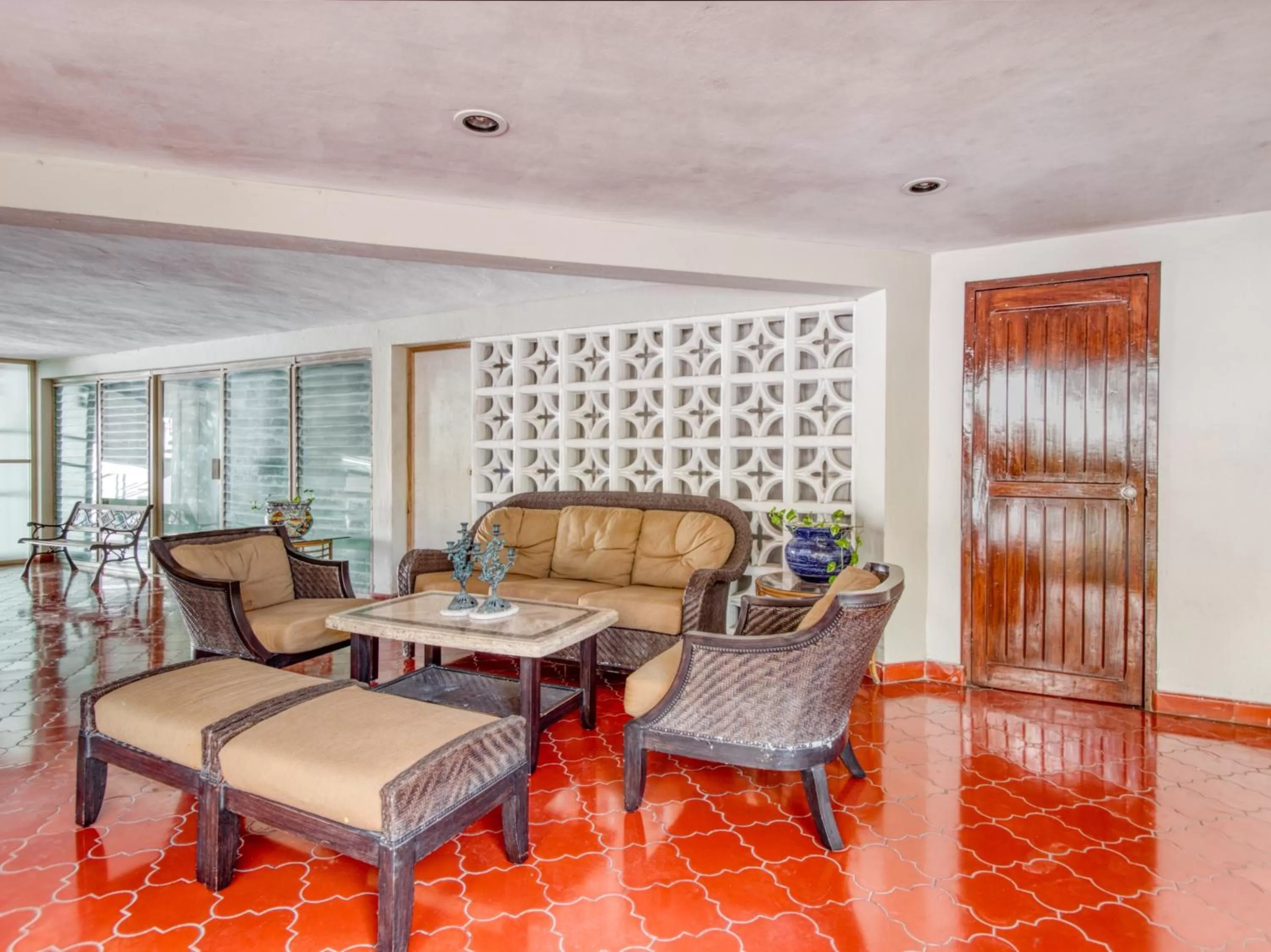 Seating Area in Hotel San Carlos