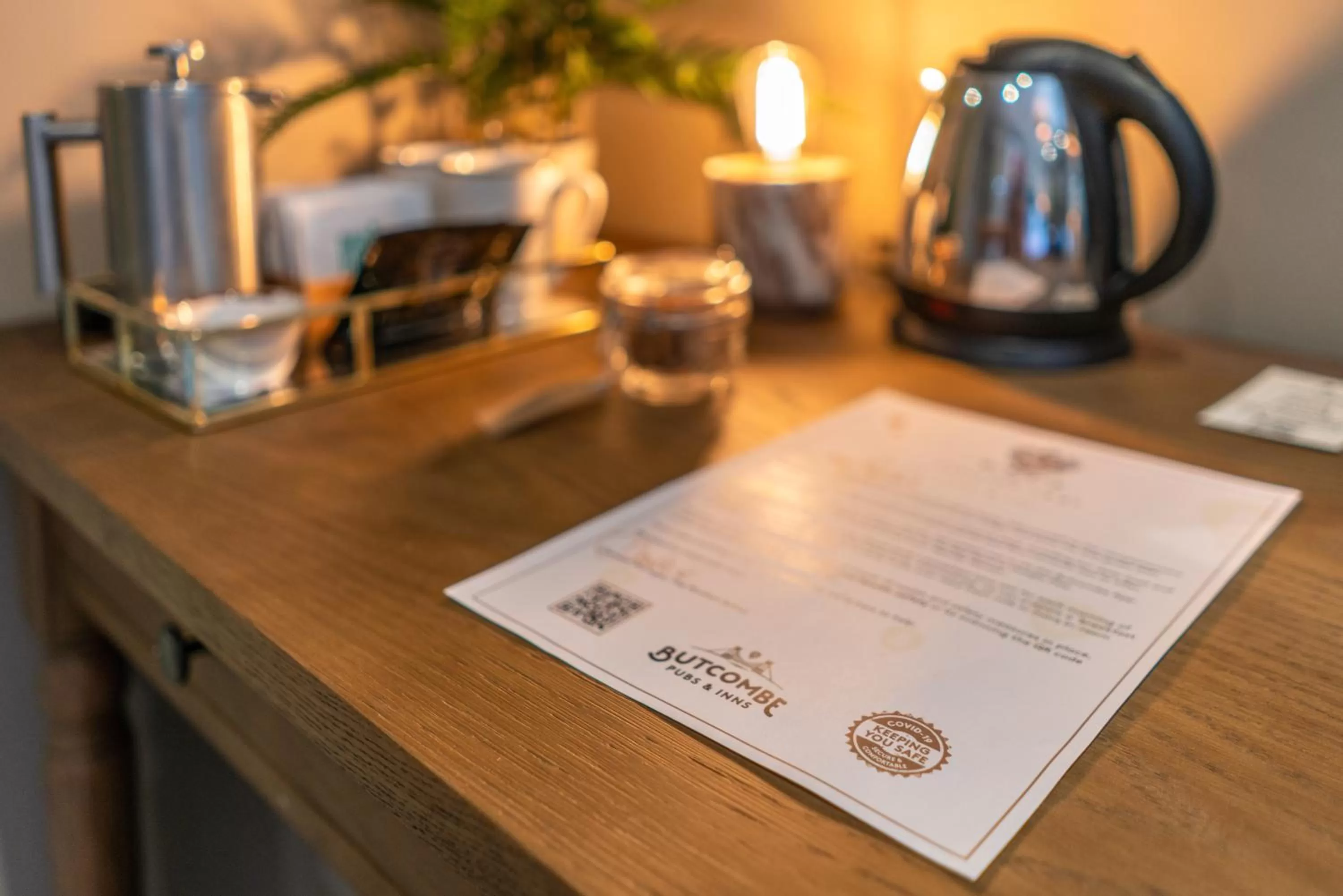 Coffee/tea facilities in The Pavilion Arms