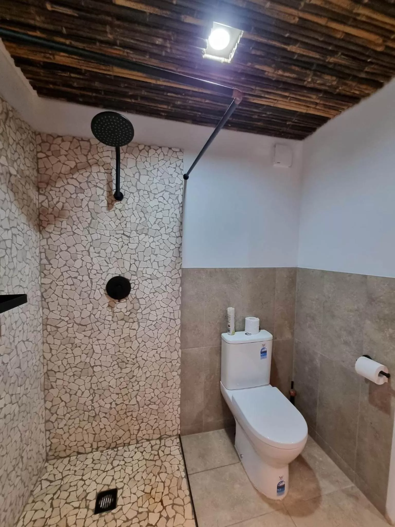 Shower, Bathroom in Rahasia Rainforest Retreat