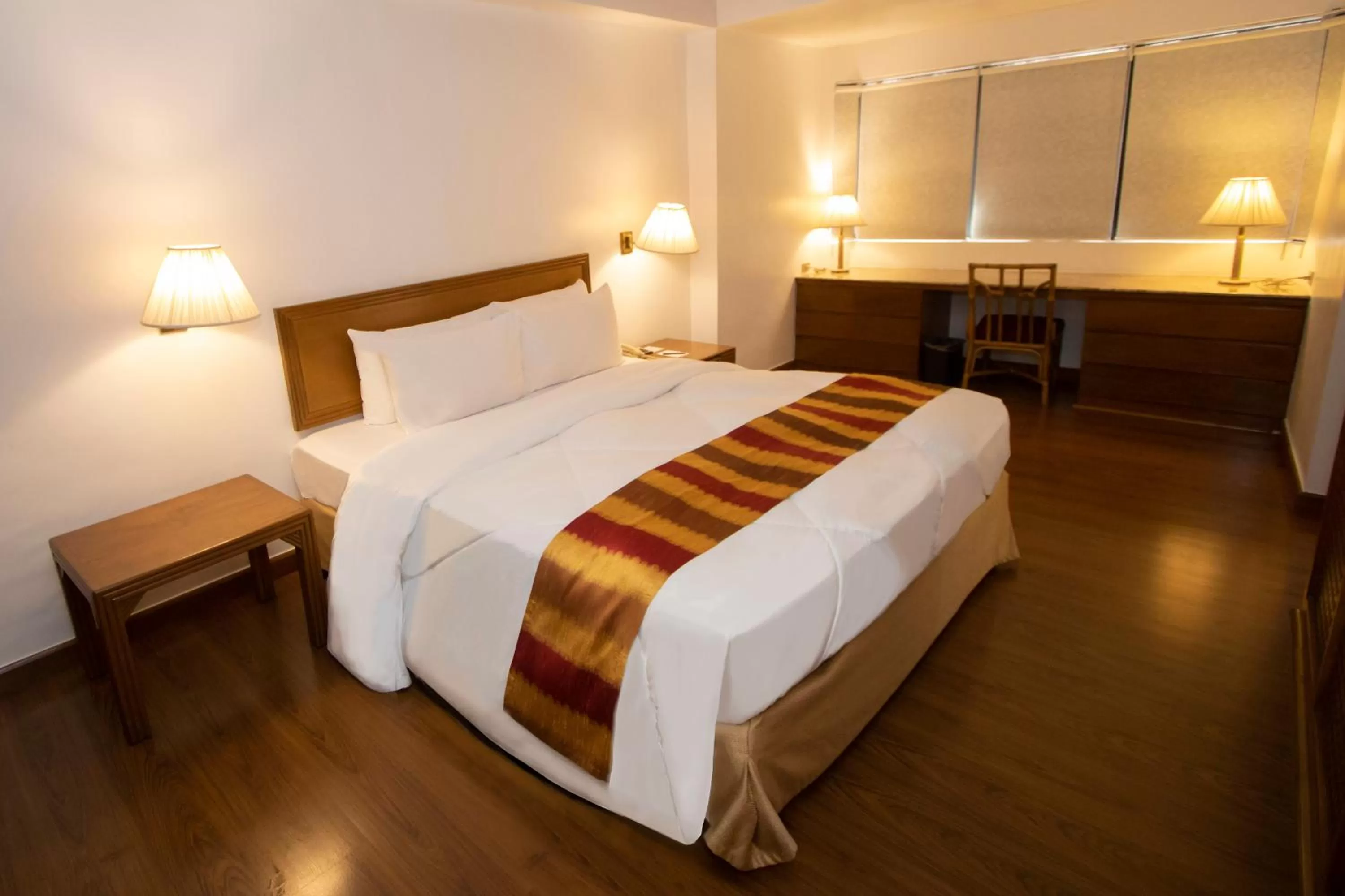 Bed in Century Park Hotel