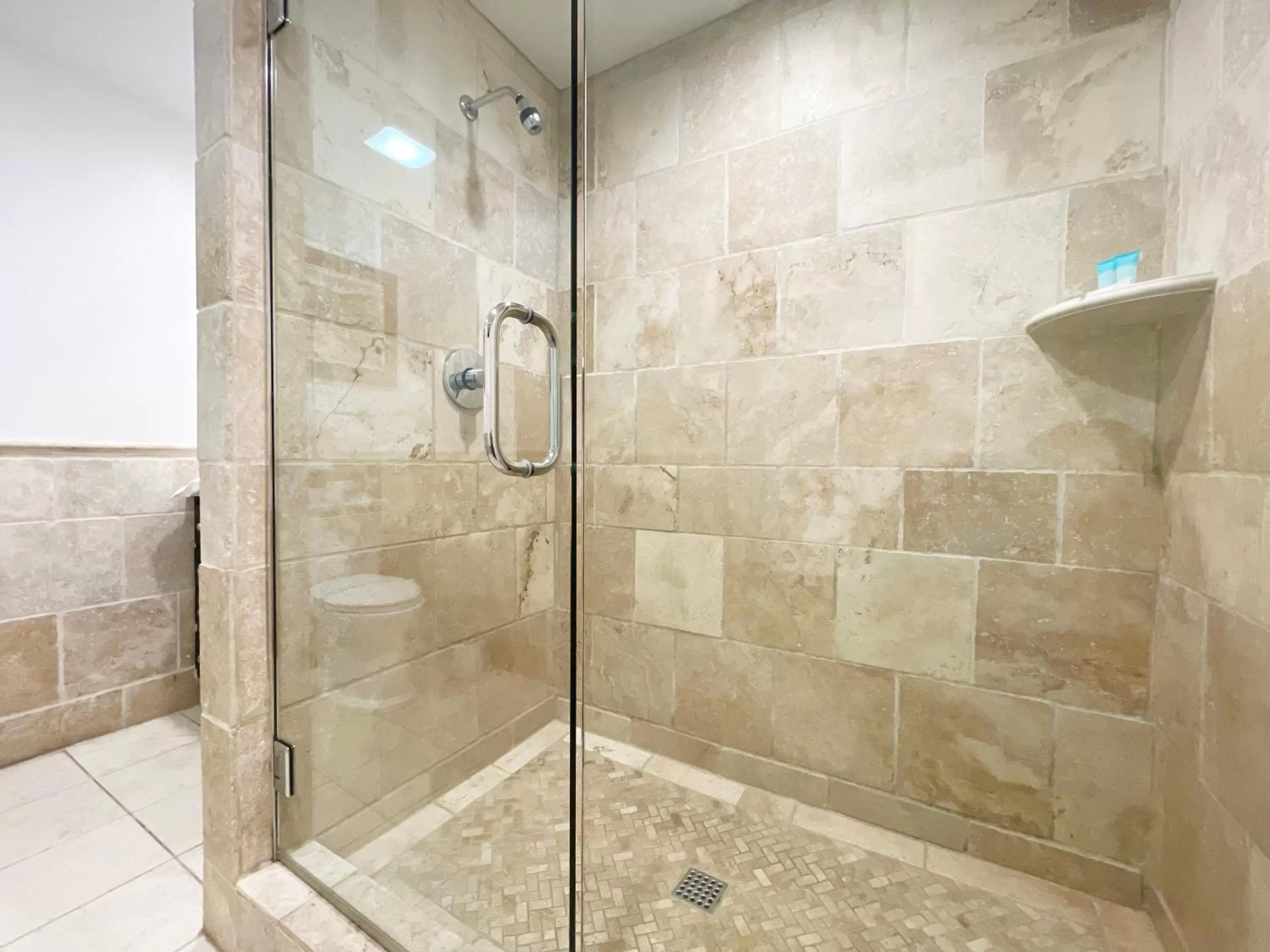 Shower in Catalina Courtyard Suites