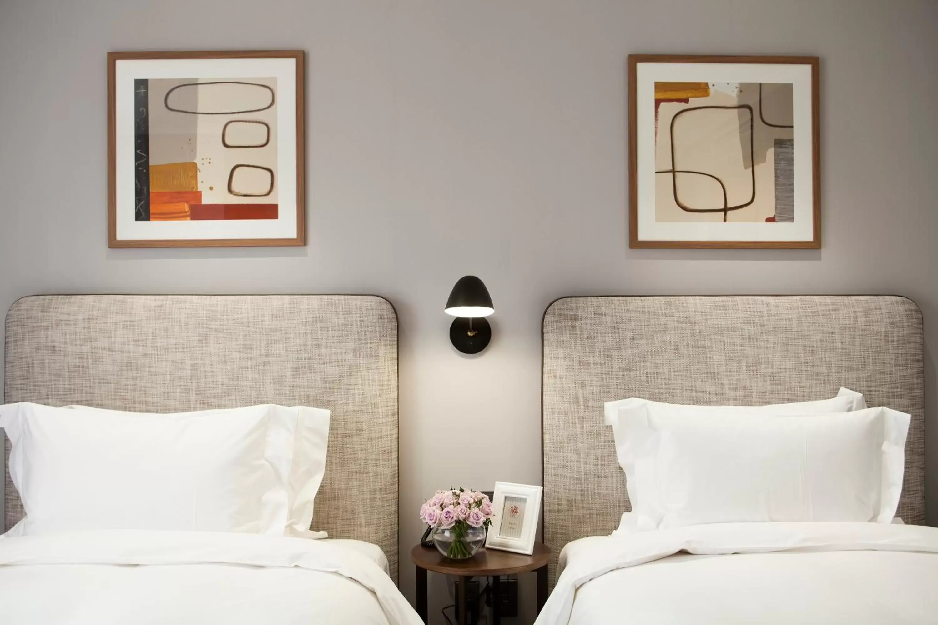 Business Twin Room (No Parking) in G2 Hotel Myeongdong Business Twin Room (No Parking) in G2 Hotel Myeongdong