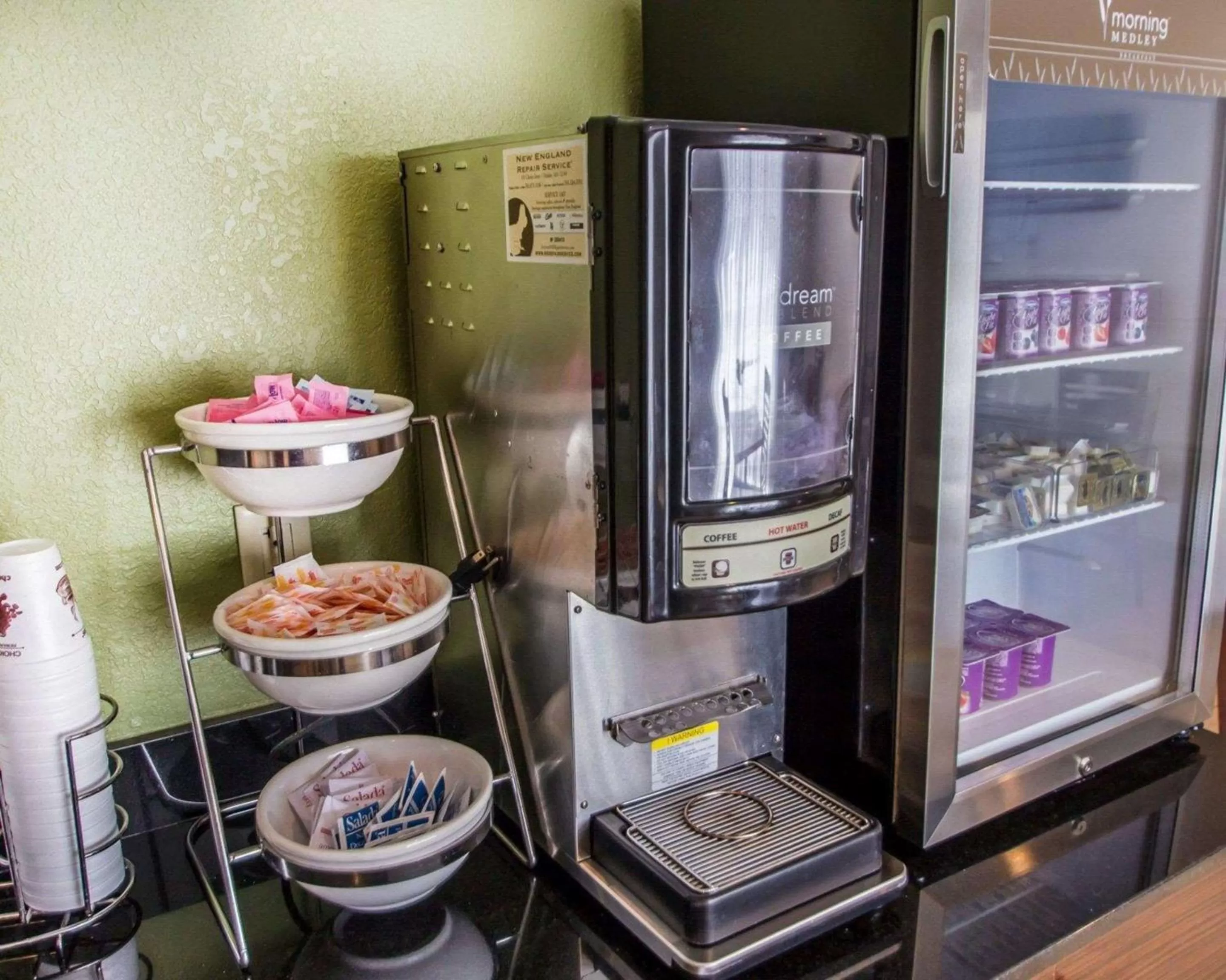 Restaurant/places to eat in Sleep Inn & Suites Niantic North