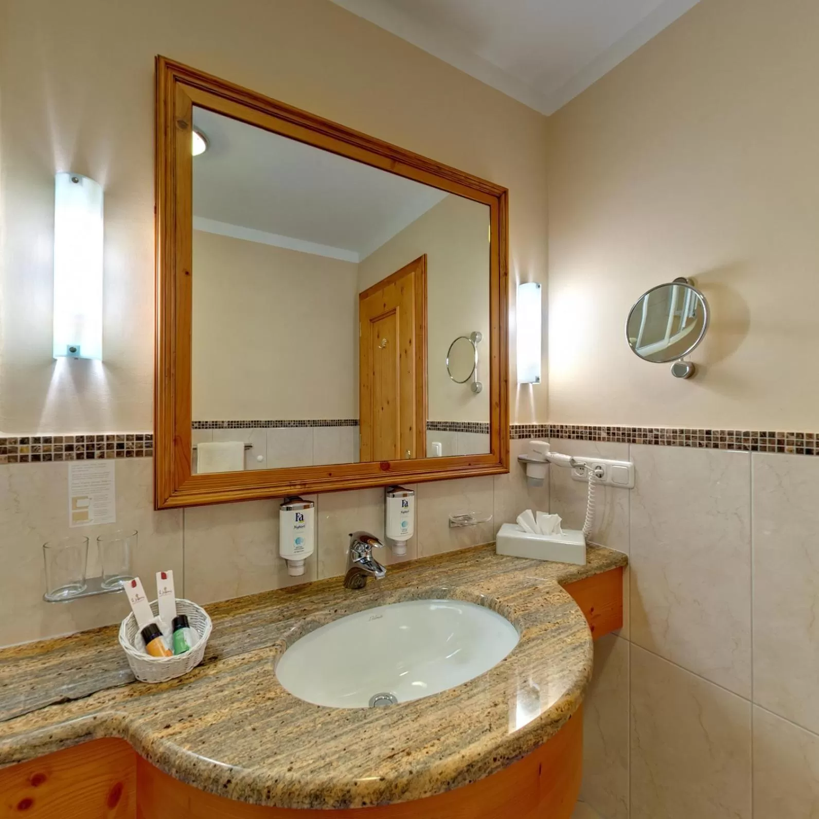 Bathroom in Ortnerhof - Ihr Zuhause am Fuße der Alpen