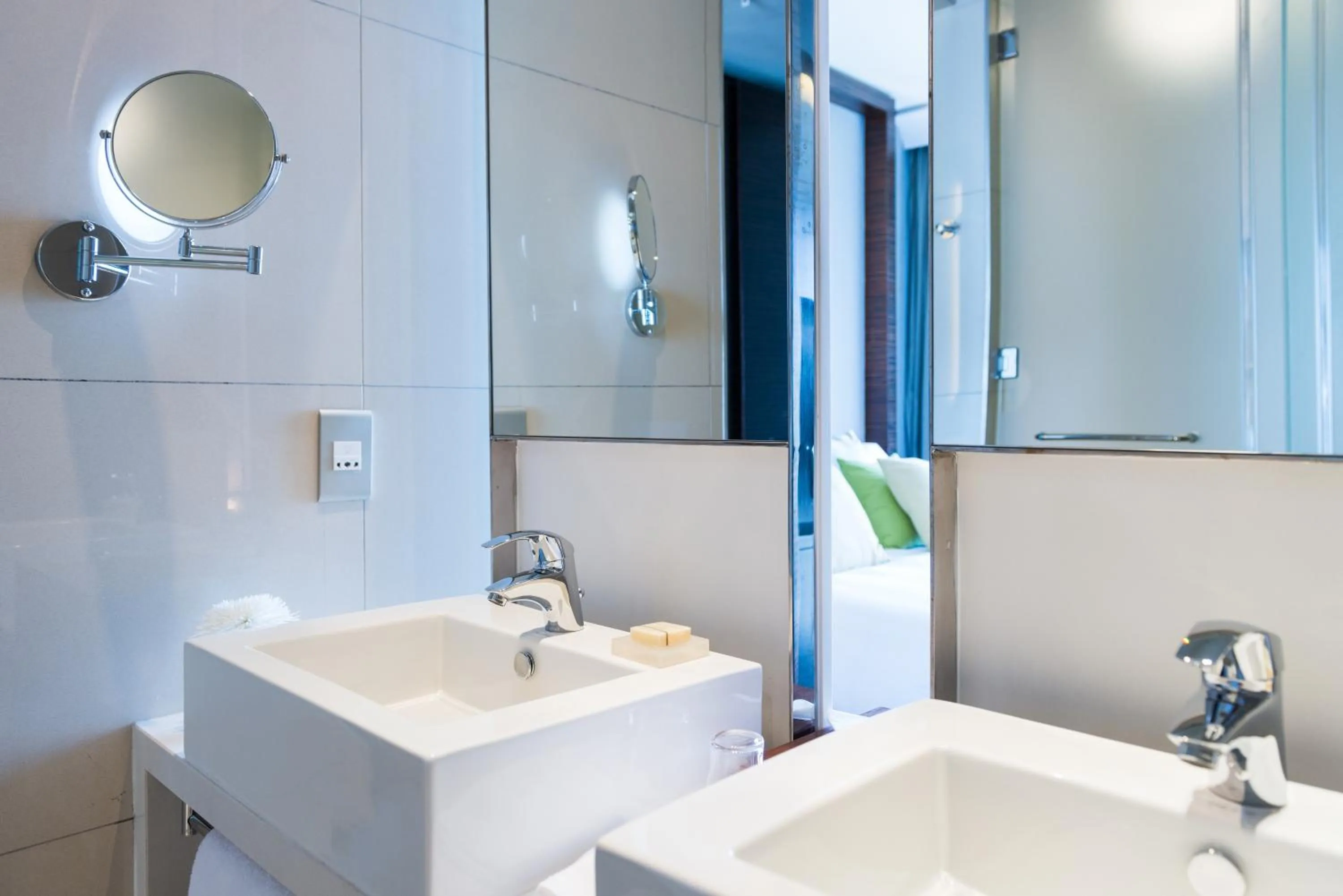 Bathroom in Radisson Blu Hotel & Residence Maputo