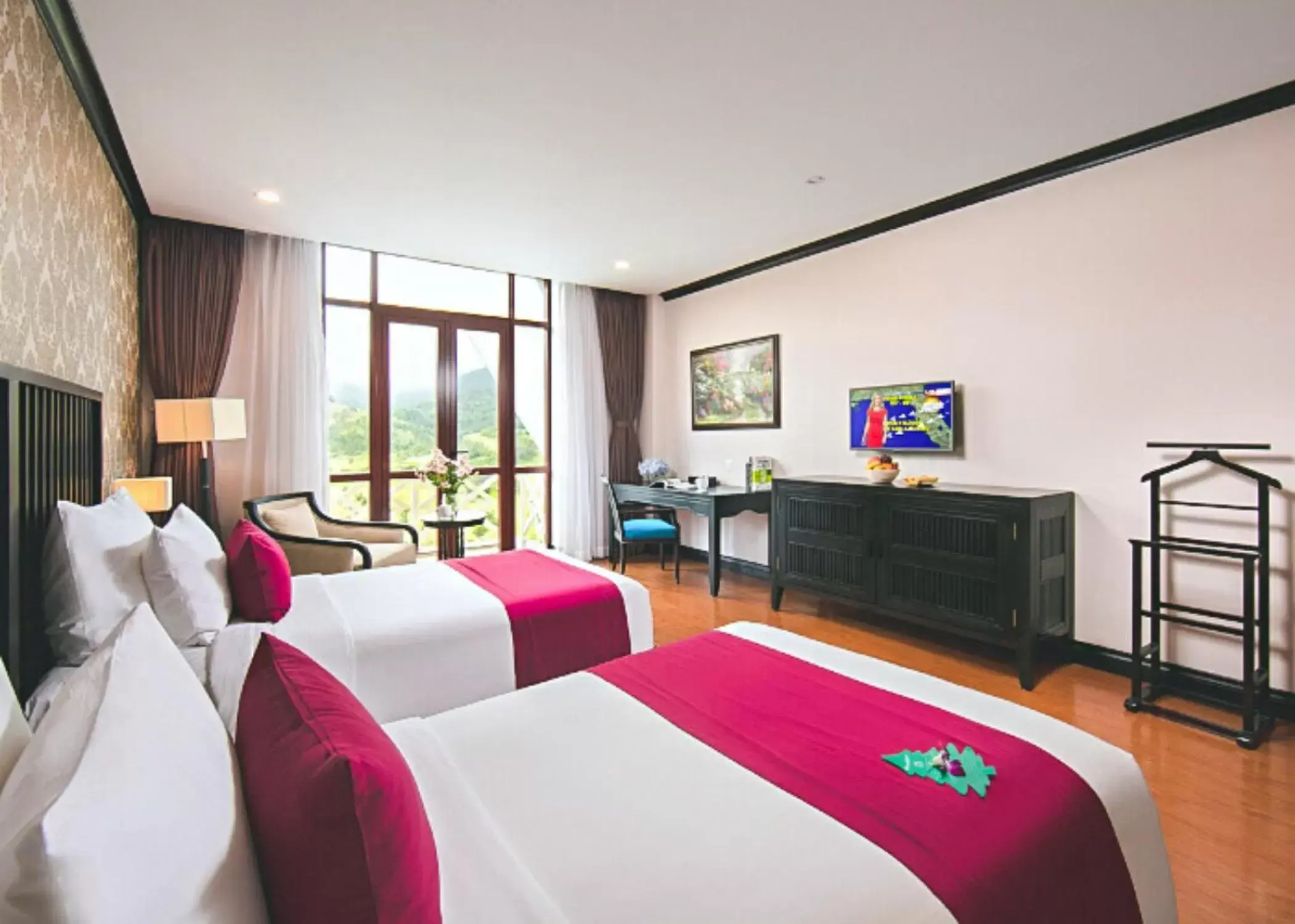 Deluxe Twin Mountain View in Swiss-Belresort Tuyen Lam Deluxe Twin Mountain View in Swiss-Belresort Tuyen Lam