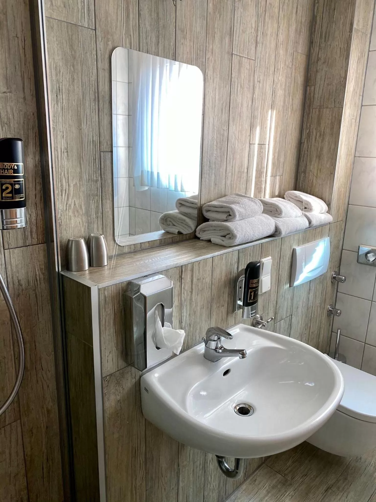 Bathroom in Hotel Deluxe