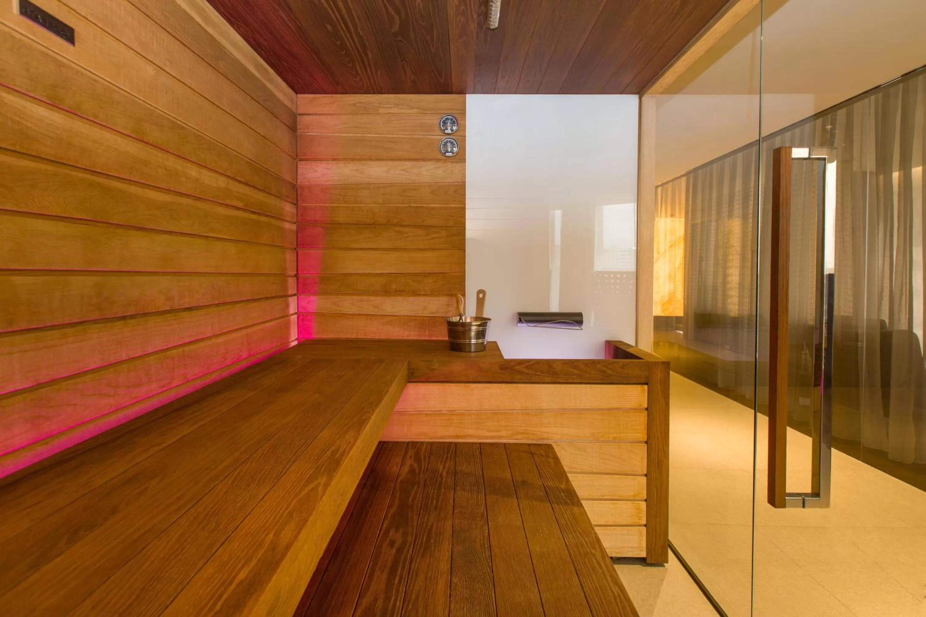 Massage in Maritim Hotel Plaza Tirana