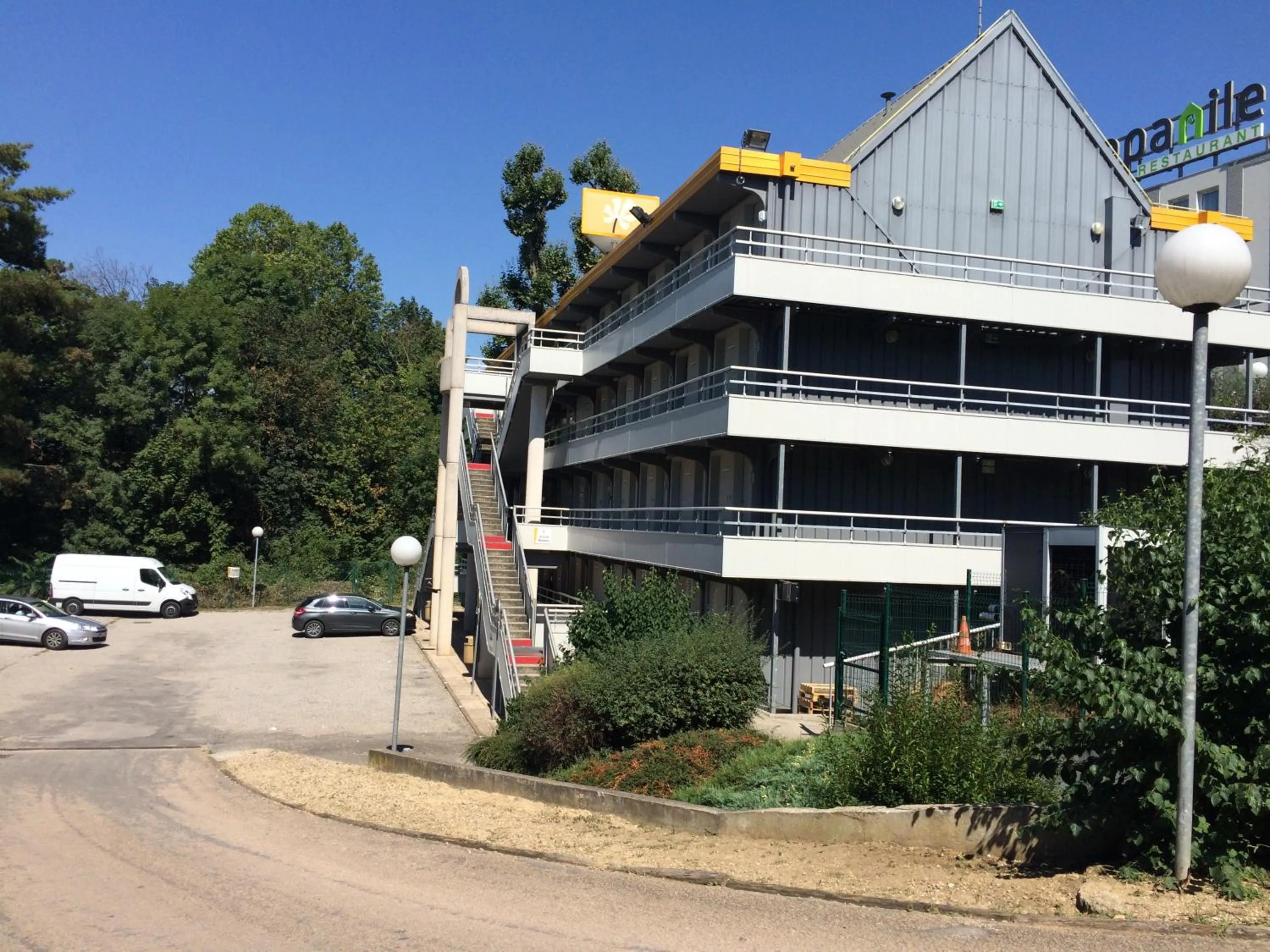 Property building in Premiere Classe Lyon Ouest - Tassin