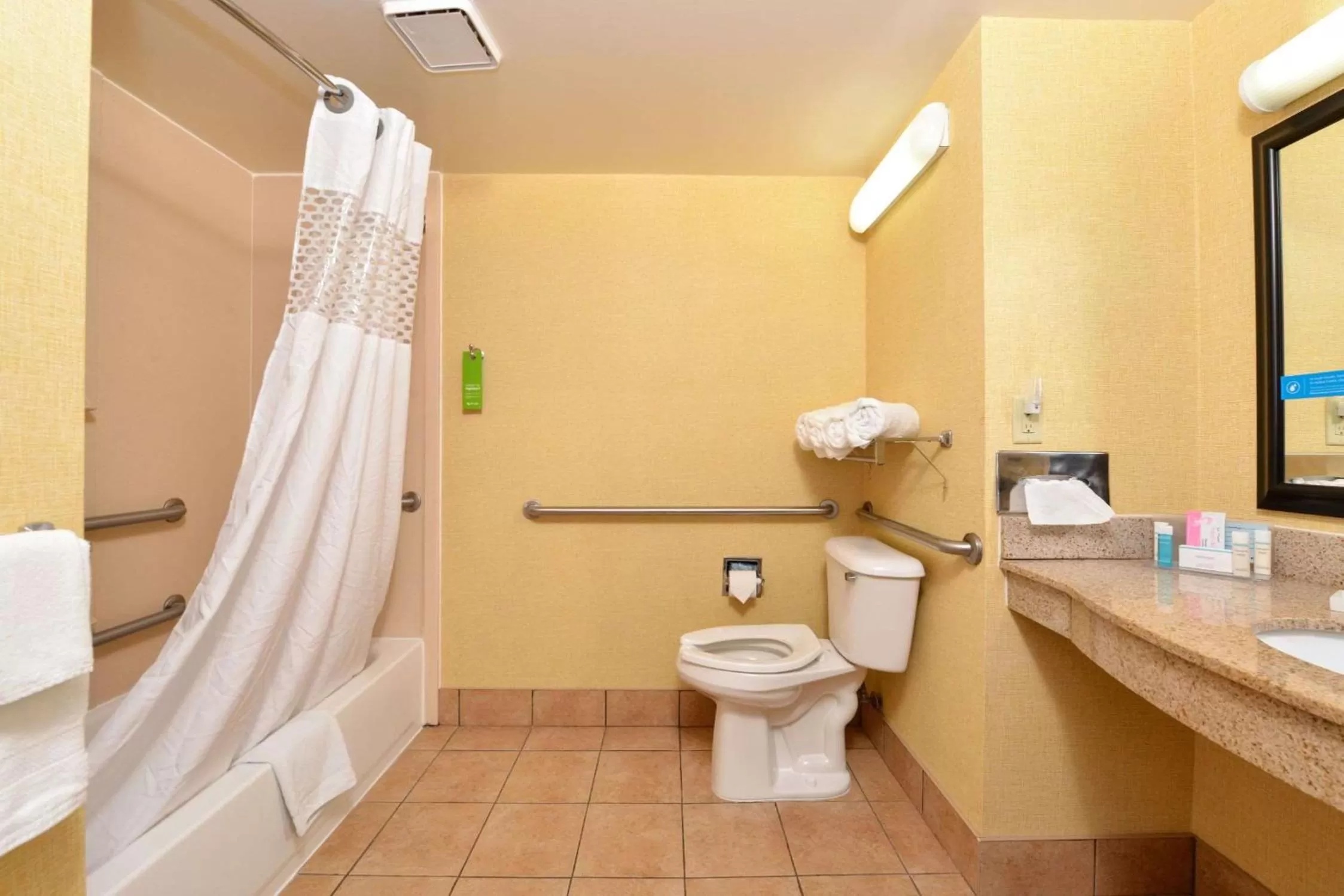 Bathroom in Hampton Inn & Suites Springboro