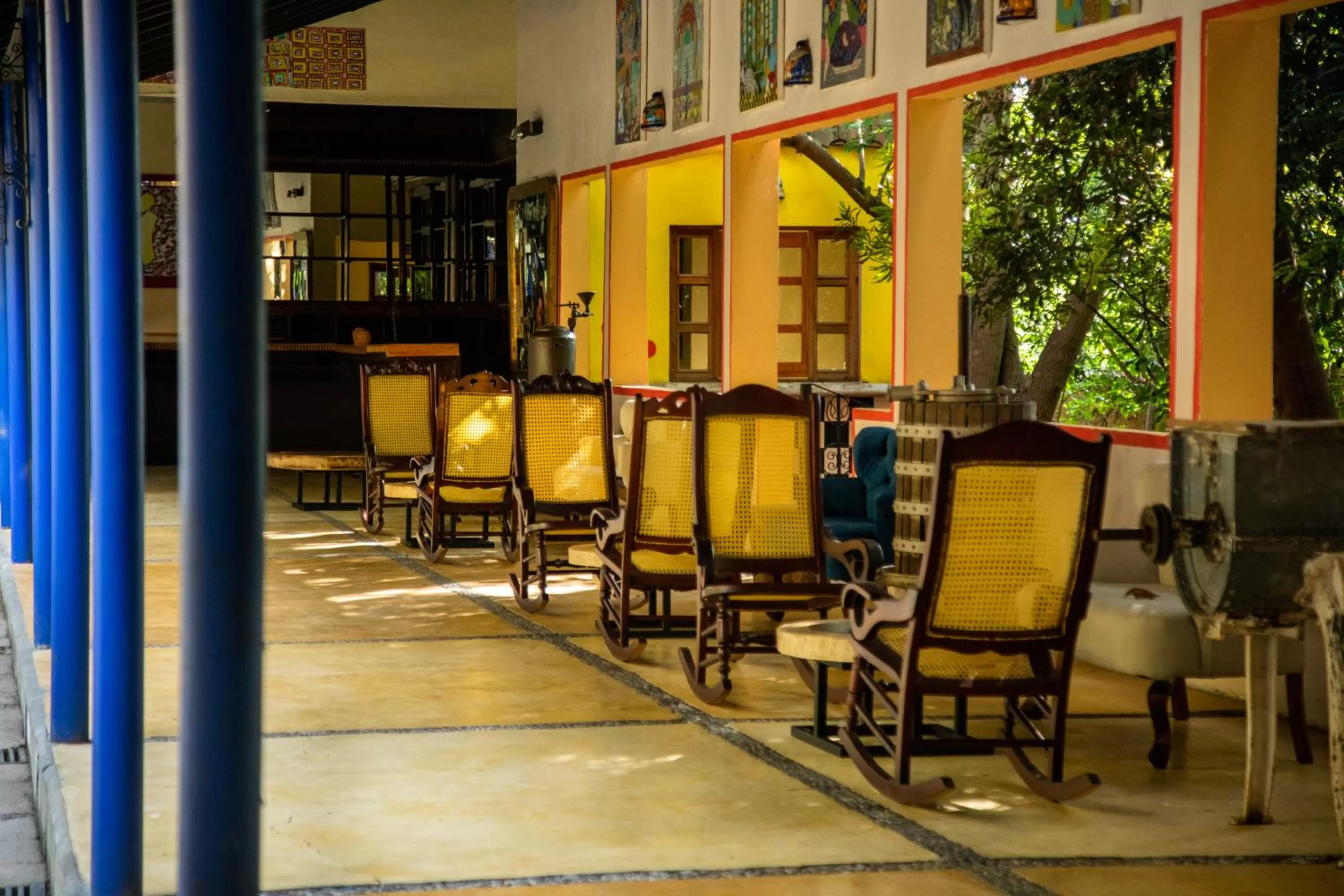 Restaurant/places to eat in Hotel La Casa de los Árboles Immersive Experience