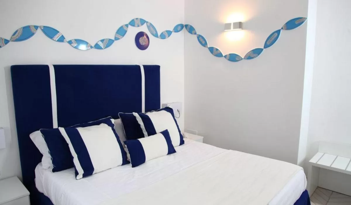 Bed in Hotel Bristol