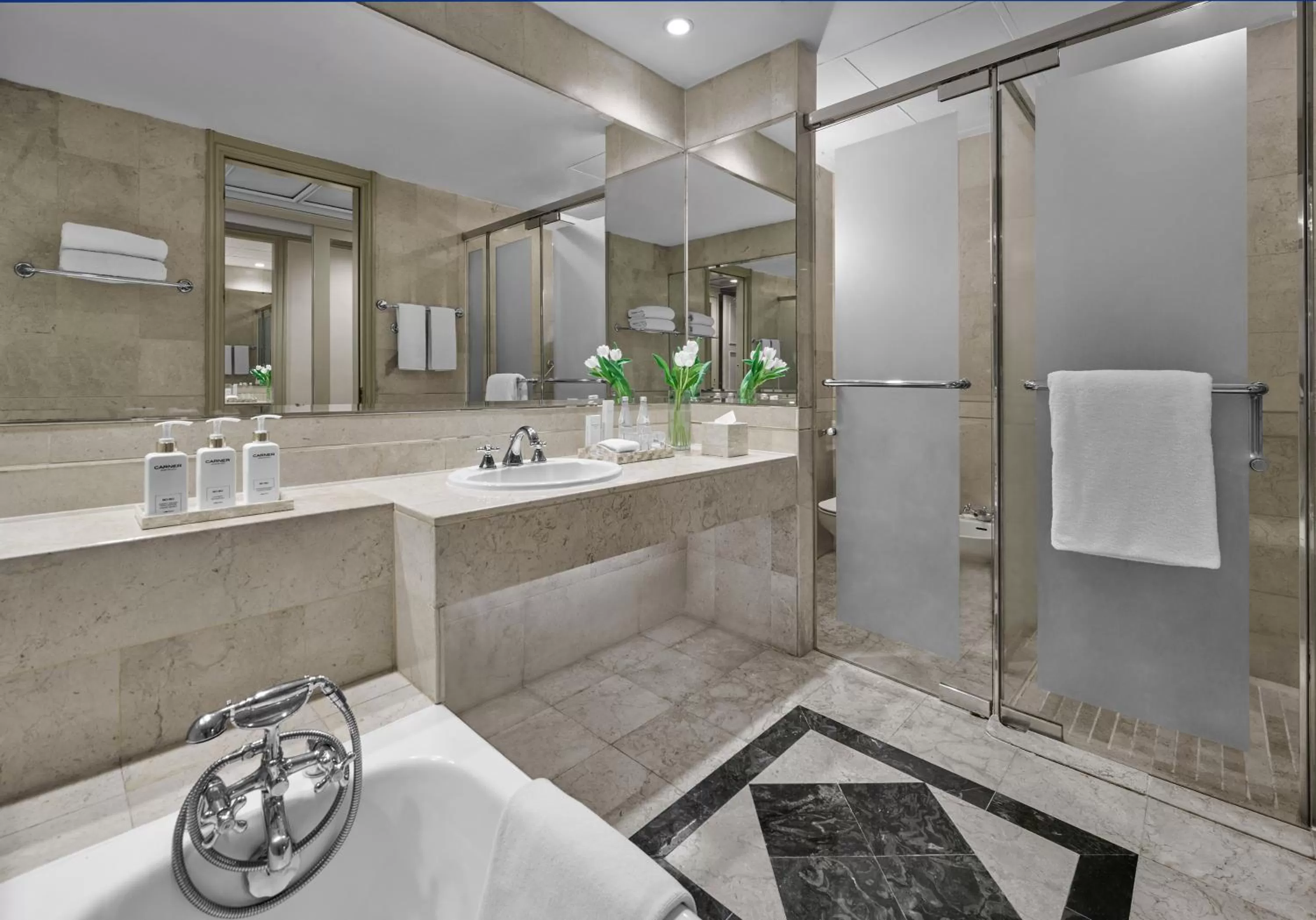 Shower in Gran Melia Jakarta