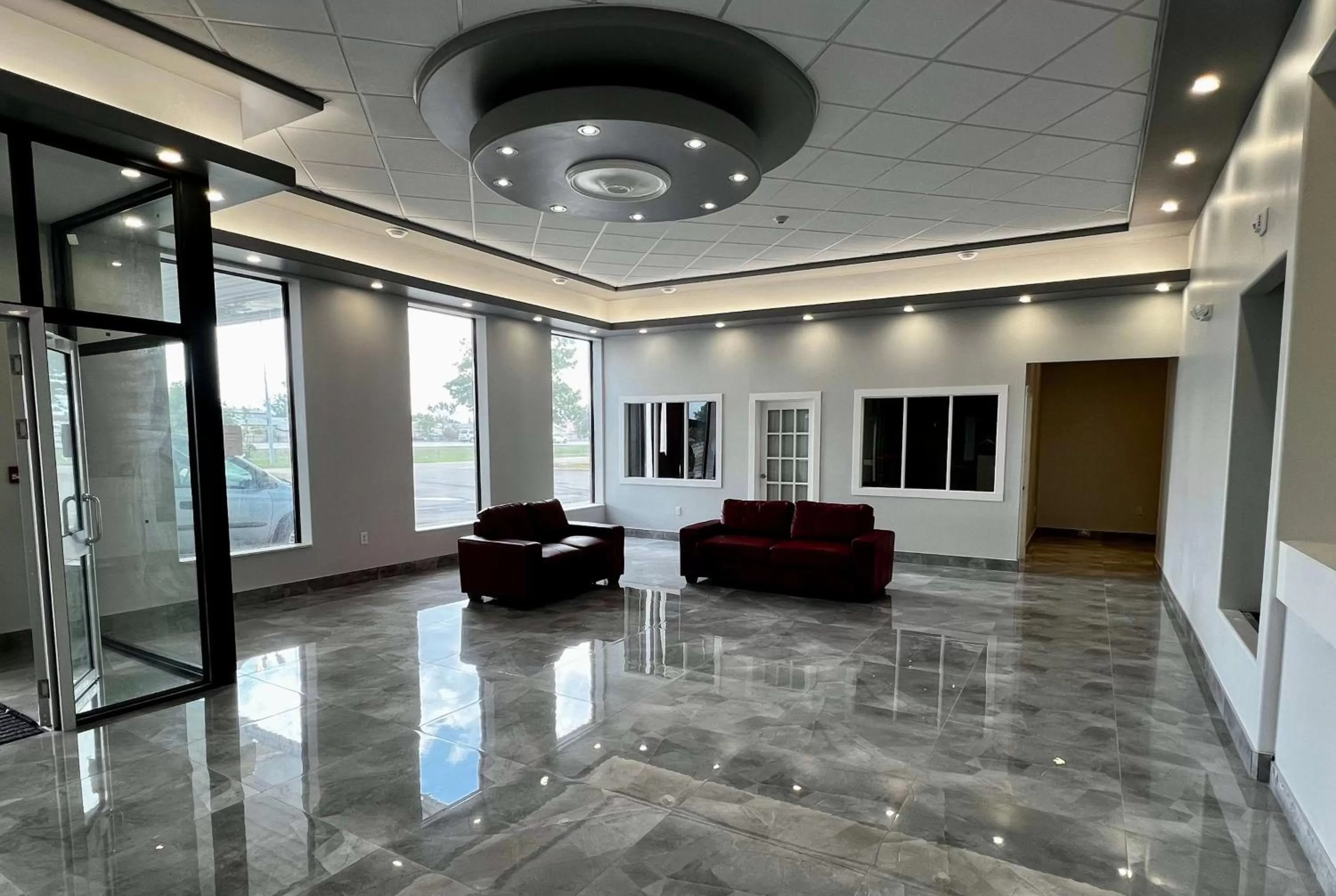 Lobby or reception in Travelodge by Wyndham Regina