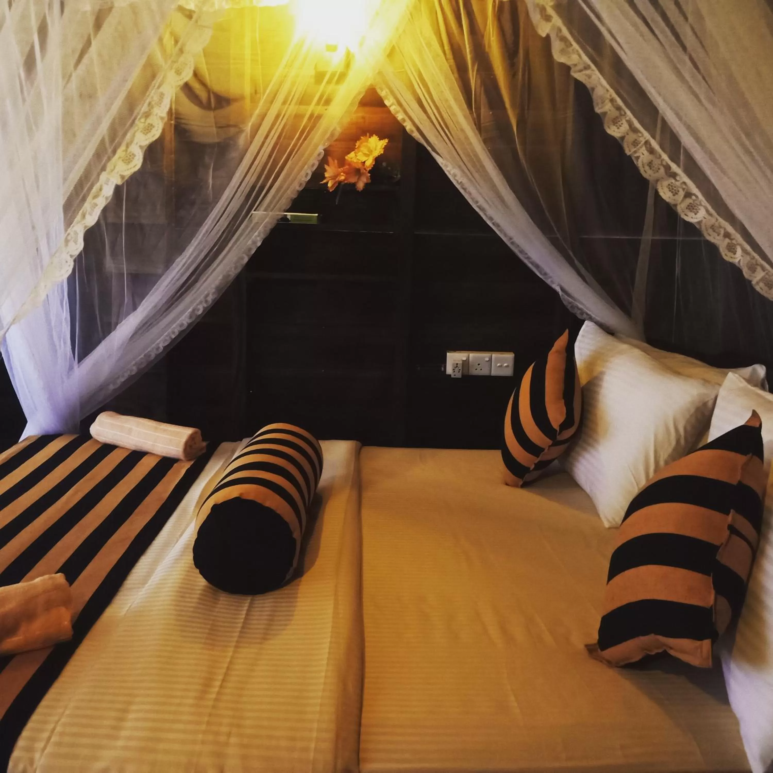 Bed in Madushanka Resort