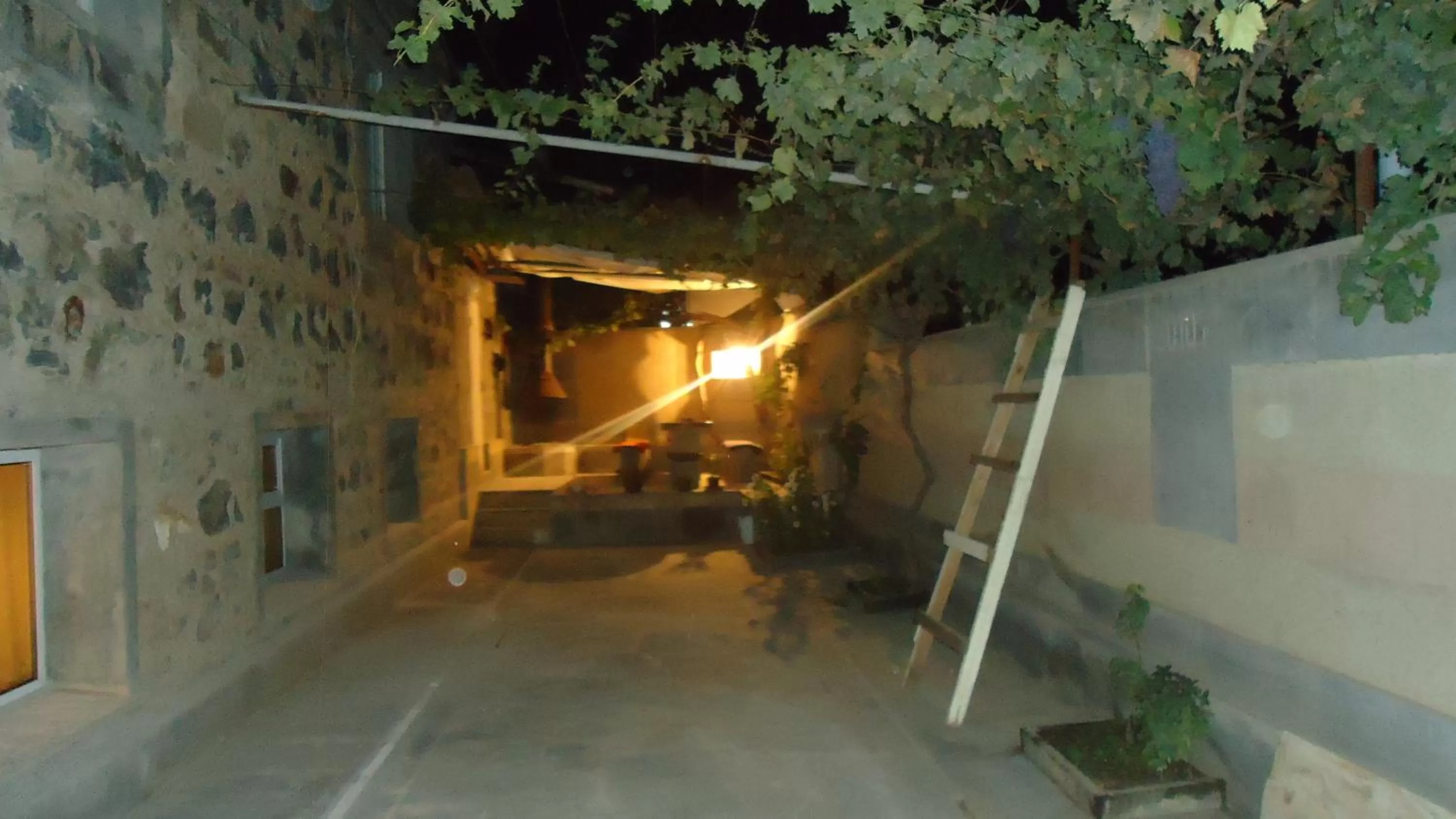 Street view, BBQ Facilities in Spandaryan House