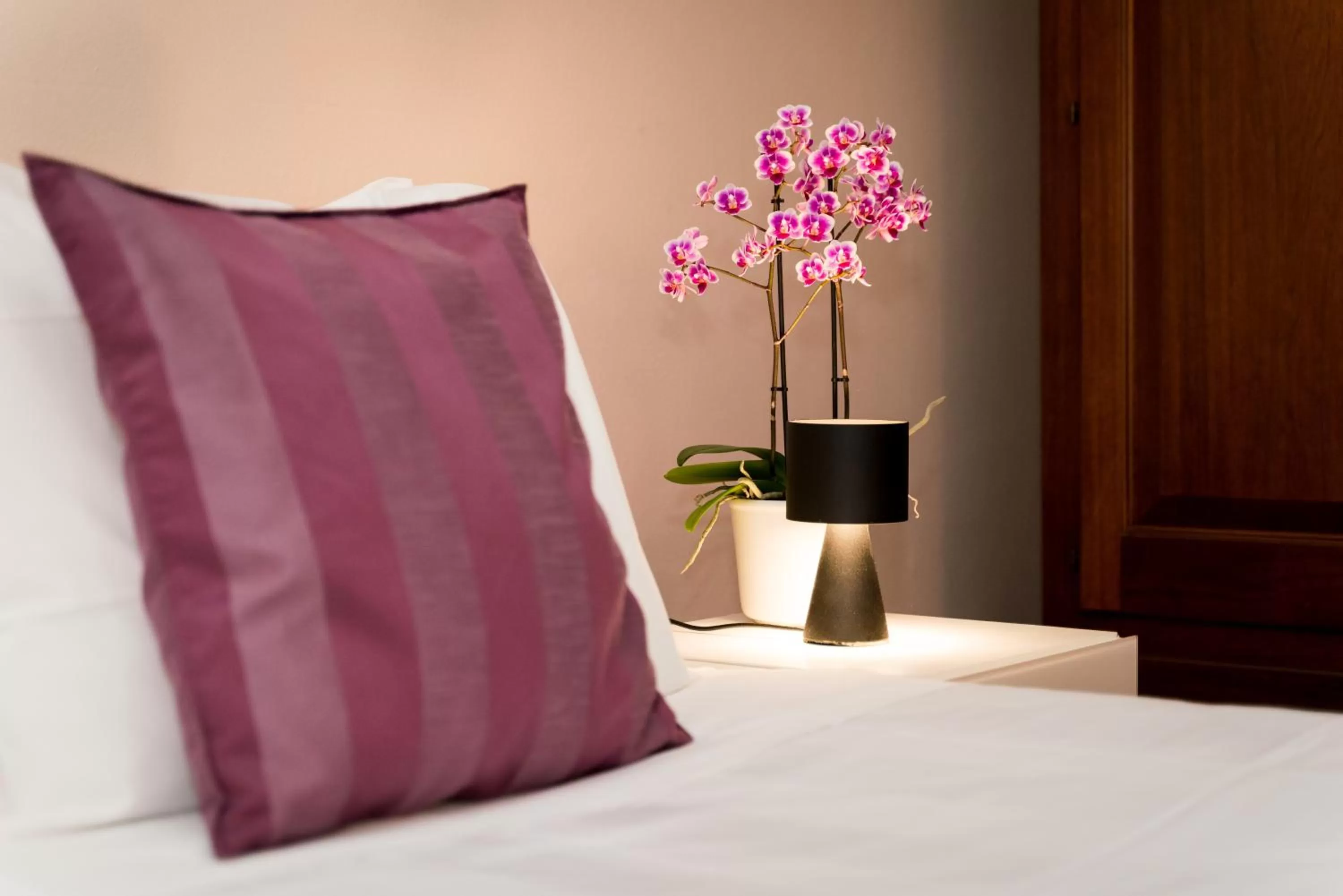 Decorative detail, Bed in Certosa di Pontignano Residenza d'Epoca - Place of Charme