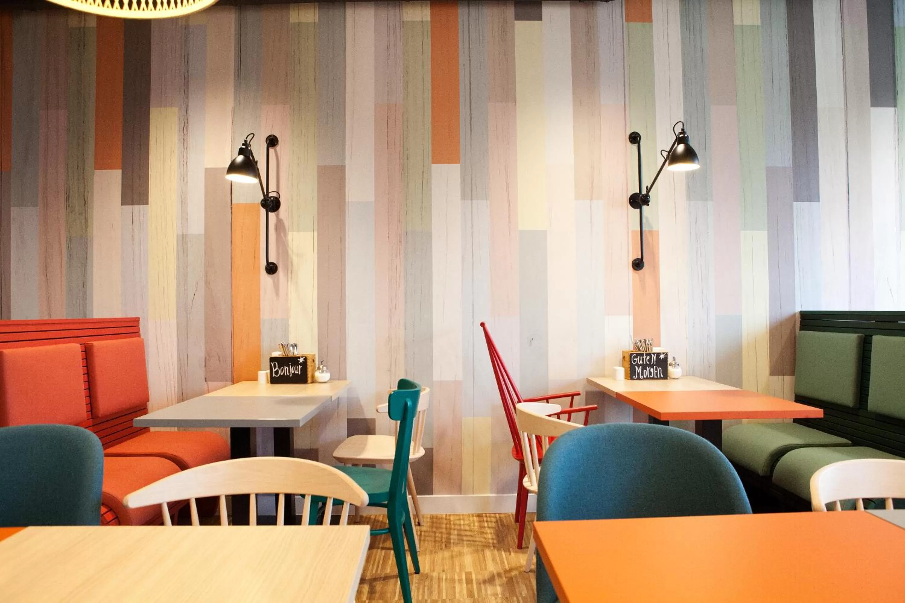 Restaurant/places to eat in greet Wien City Nord