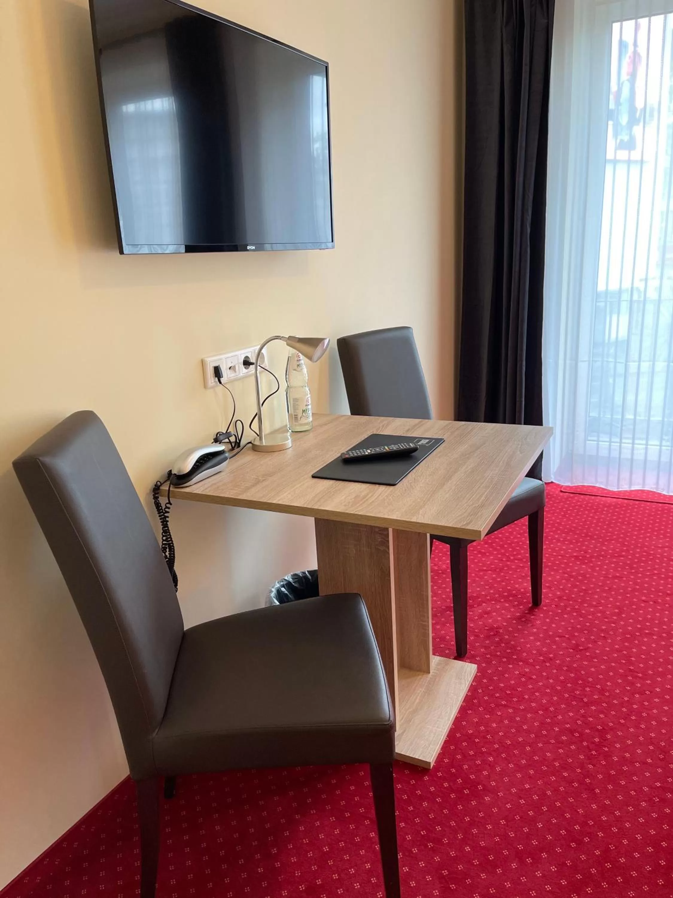 Seating area in Palm Premium Hotel & Apartments