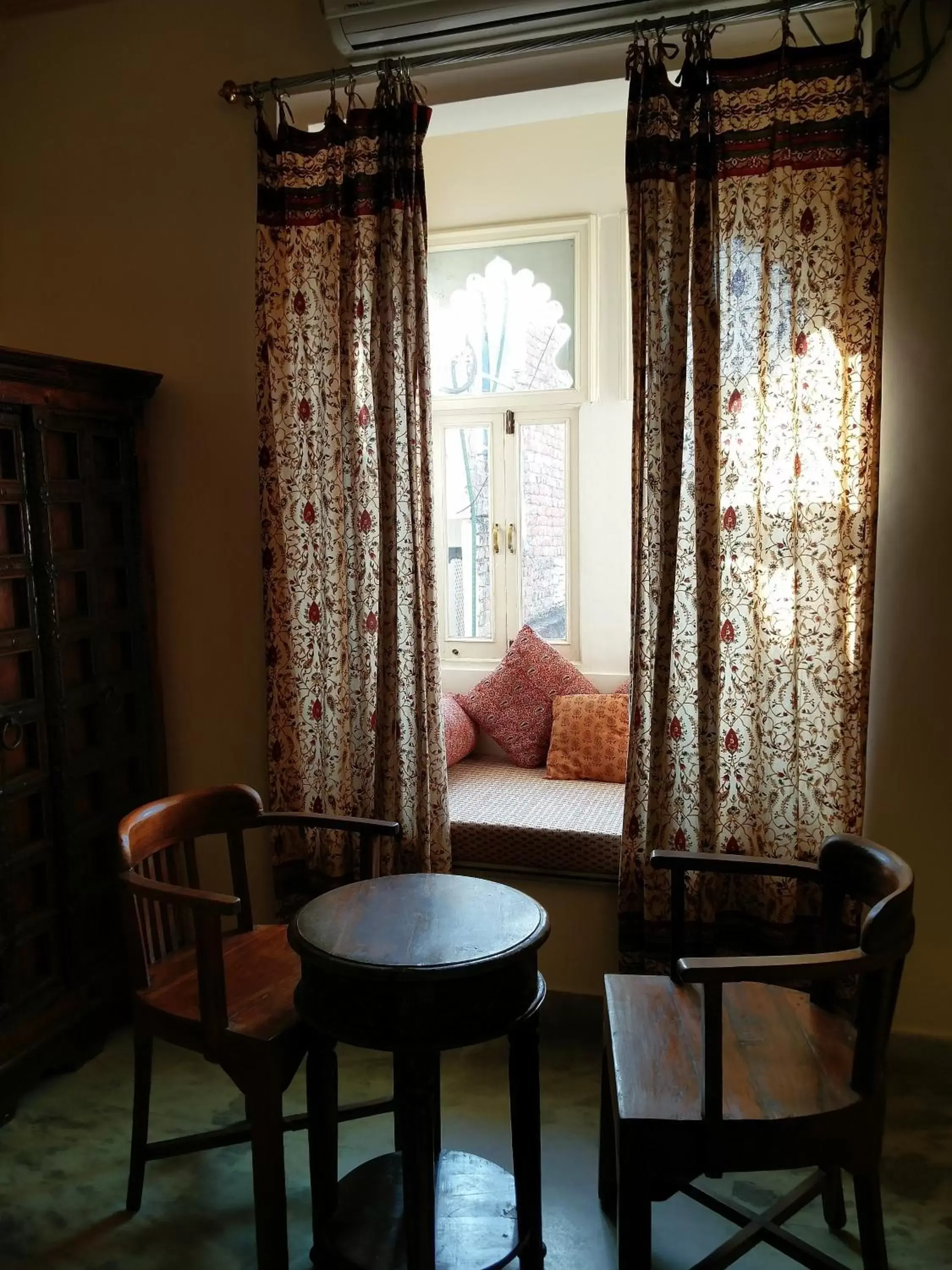 Triple Room in Hotel Pratap Bhawan Triple Room in Hotel Pratap Bhawan