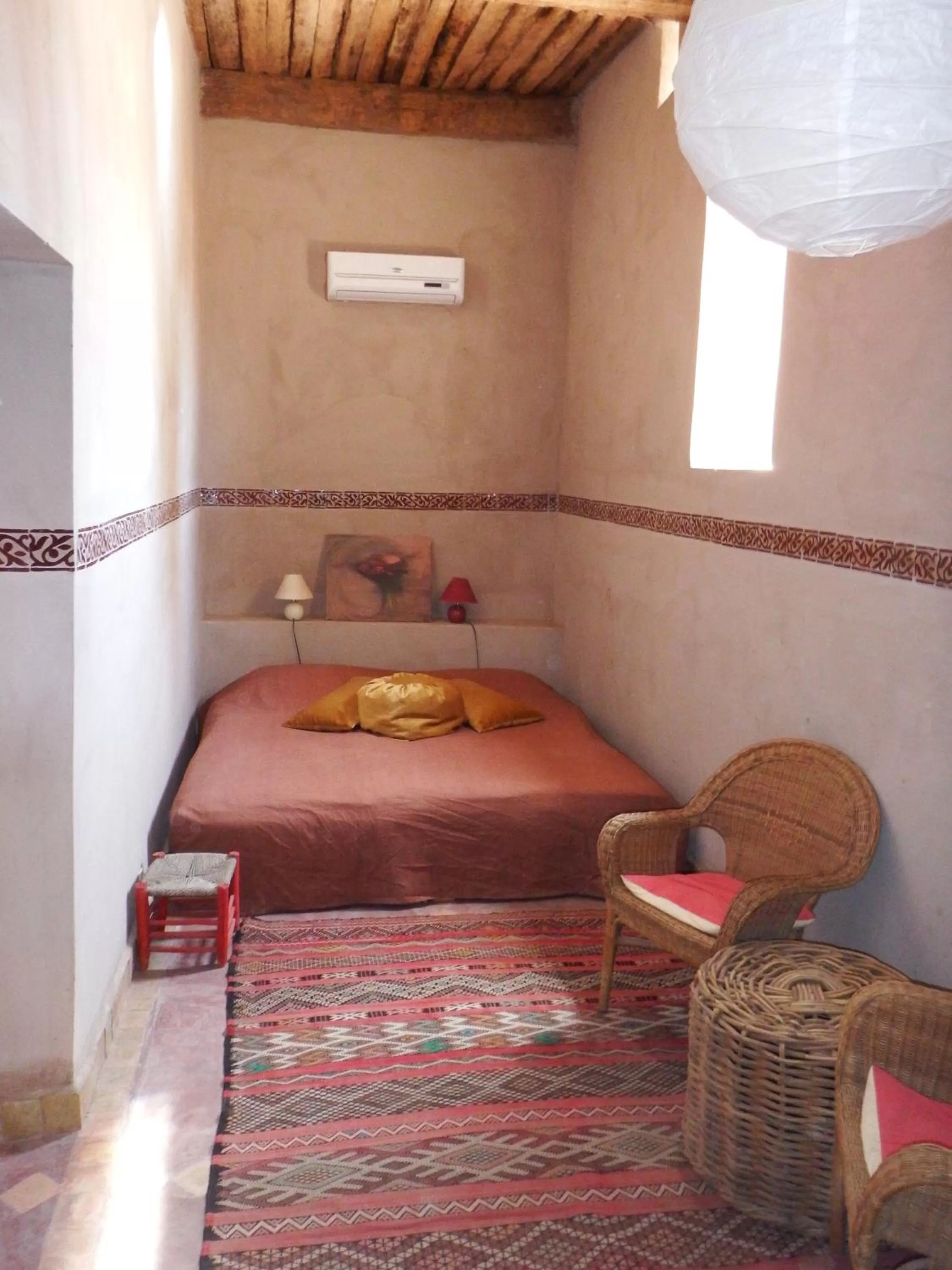 Bedroom, Bed in Dar Paru