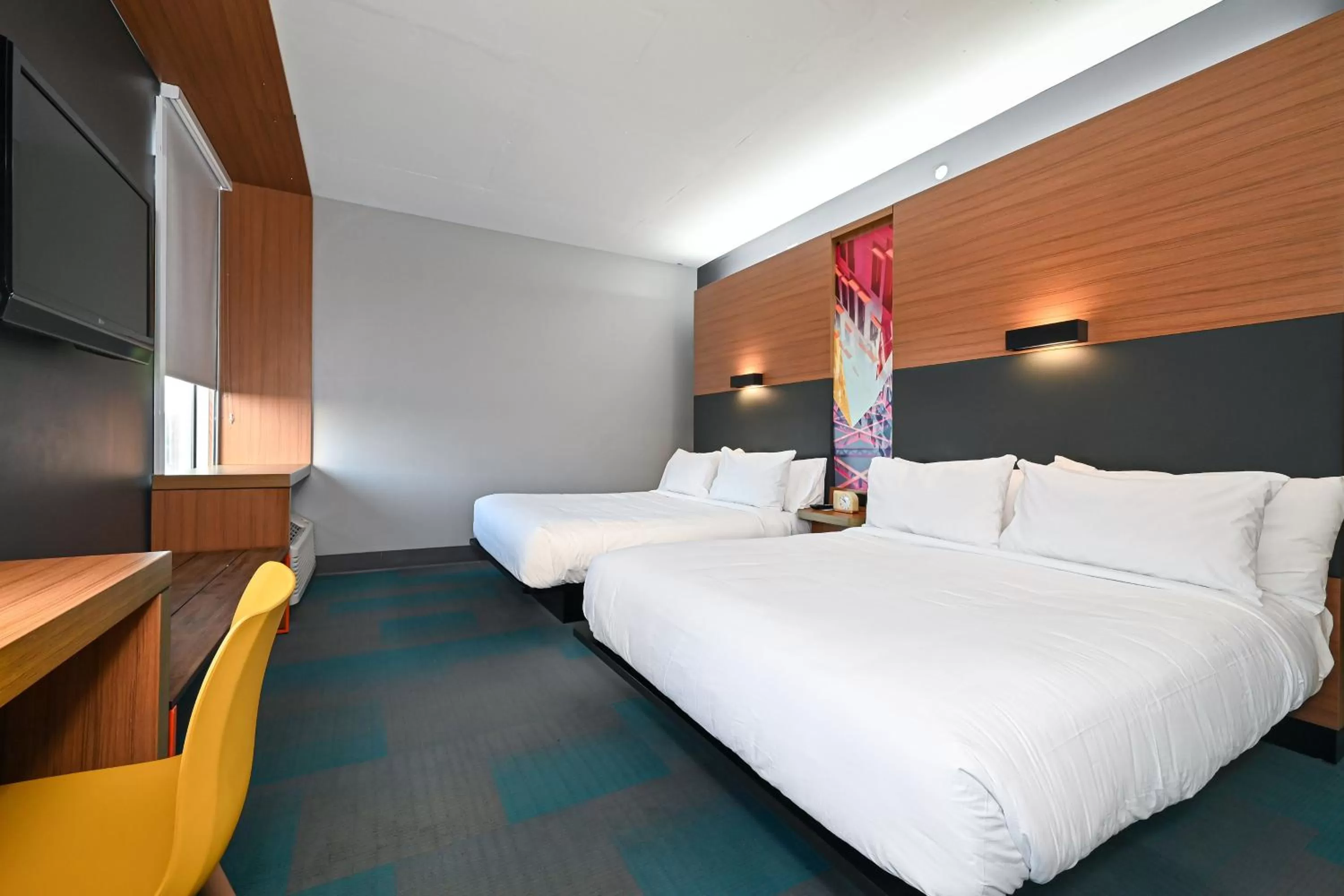 Queen Room with Two Queen Beds and Roll-in Shower - Mobility and Hearing Accessible in Aloft Charleston Airport and Convention Center