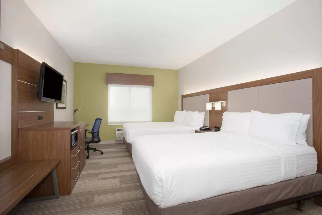 Bed in Holiday Inn Express & Suites Amarillo by IHG