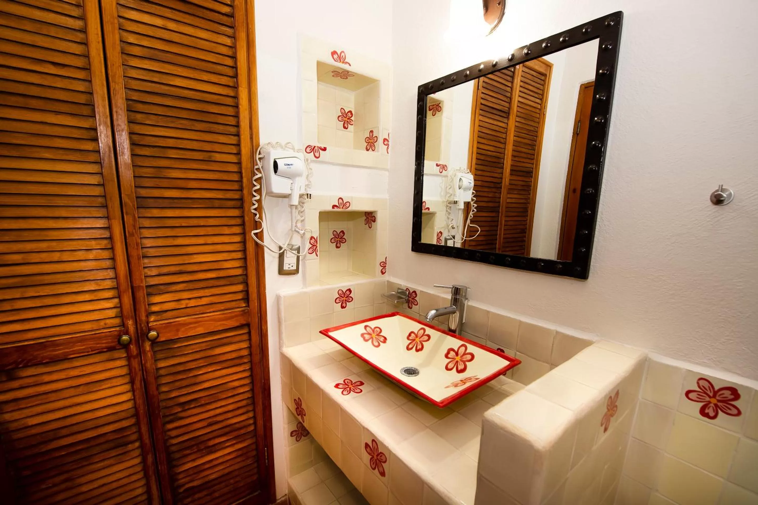 Bathroom in La Casona Tequisquiapan Hotel & Spa