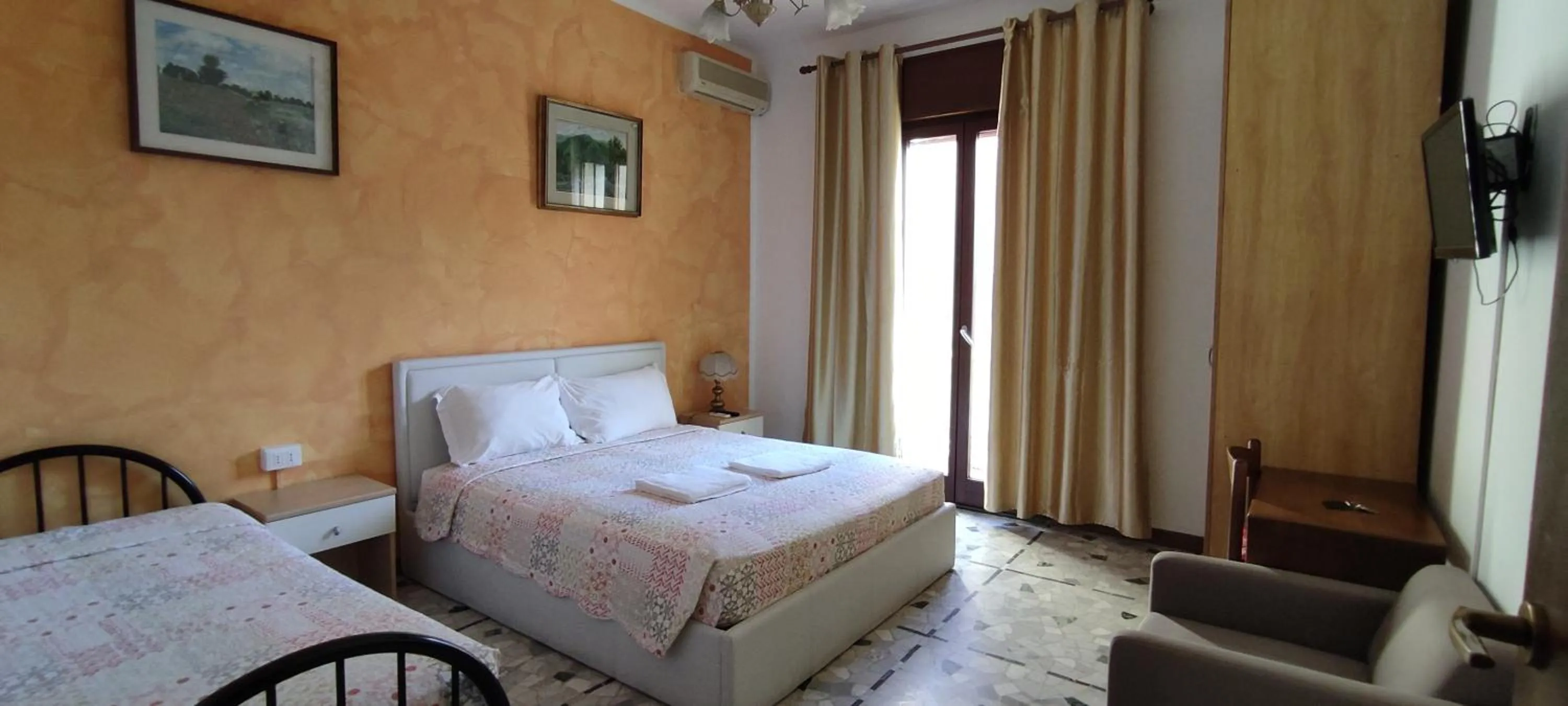 Bed in The Caponi Bros